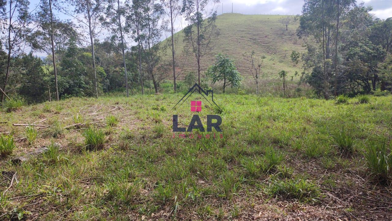 Loteamento localizado em Coutinho, sentido Congonhal Cada lote possui metragem