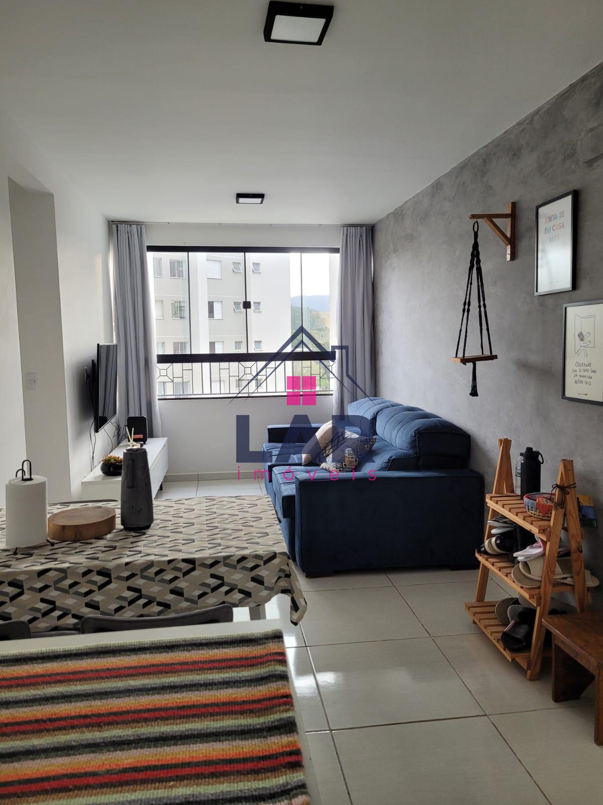 Apartamento à venda, no bairro Santa Edwirges, POUSO ALEGRE - MG