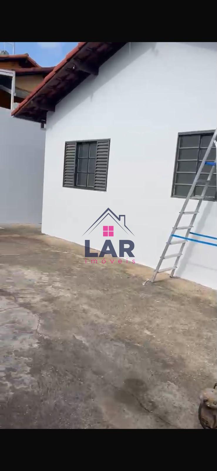 Casa à venda, no bairro Santo expedito, POUSO ALEGRE - MG