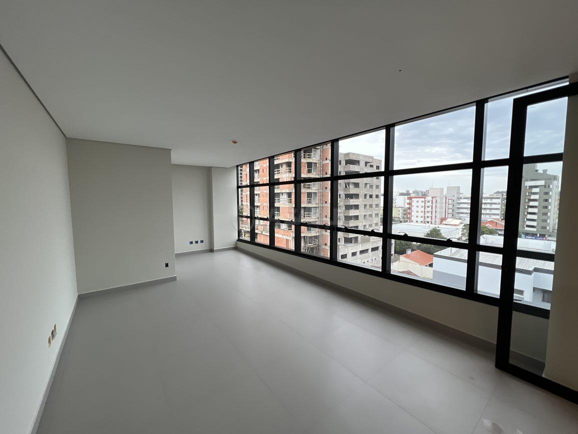 SALA COMERCIAL NO EDIFICIO CORPORATIVO TAIPAS - CENTRO - TOLEDO