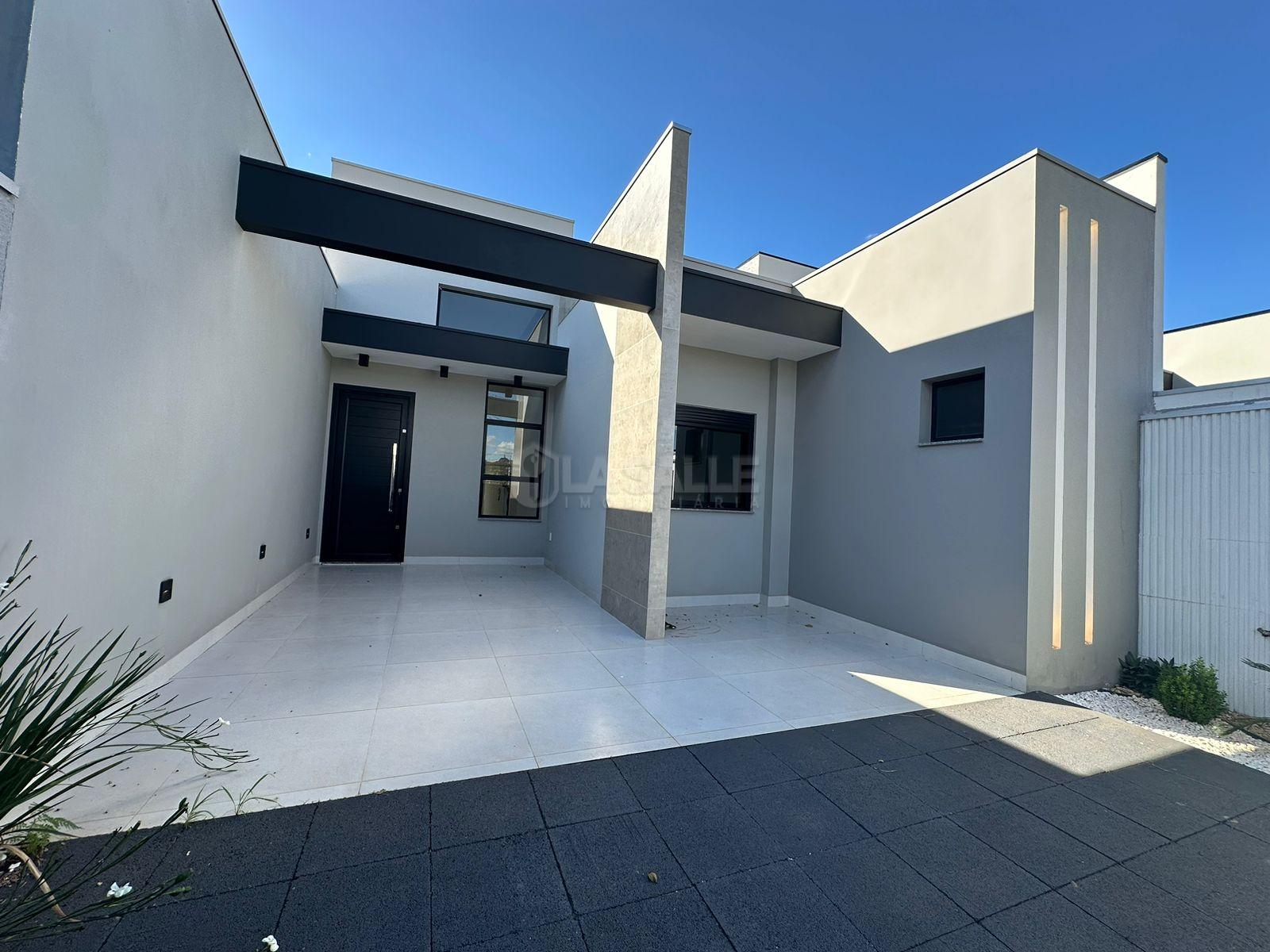 CASA PARA LOCAÇÃO COM 01 SUÍTE E 02 QUARTOS, JD. TOCANTINS - TOLEDO PR