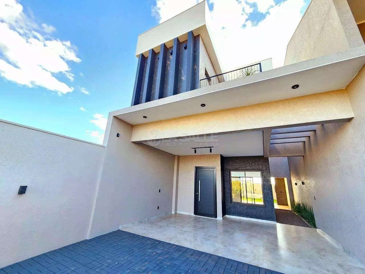 SOBRADO COM 1 SUITE   2 QUARTOS NO JARDIM TOCANTINS - TOLEDO - PR