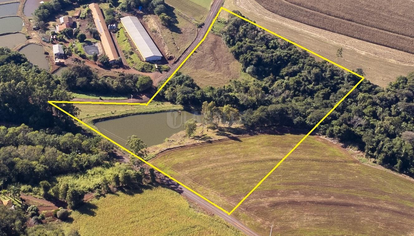 CHACARA Á VENDA EM ÁREA RURAL 15 MINUTOS DE TOLEDO - PR