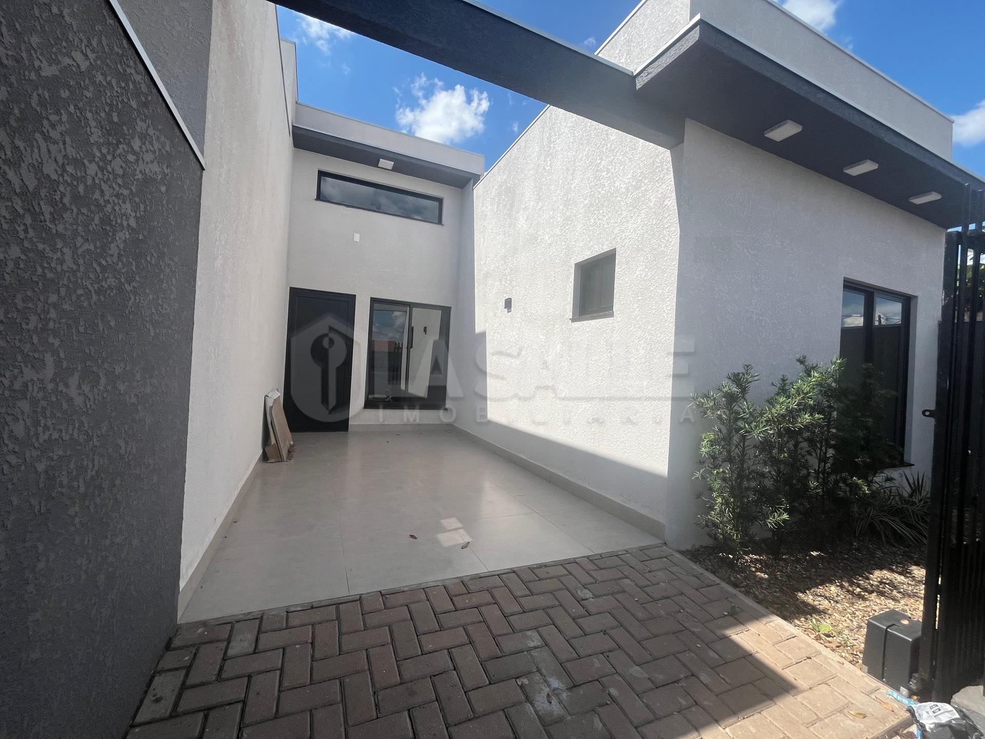 CASA COM 02 QUARTOS DISPONÍVEL PARA LOCAÇÃO, JD. CONCÓRDIA - TOLEDO/PR