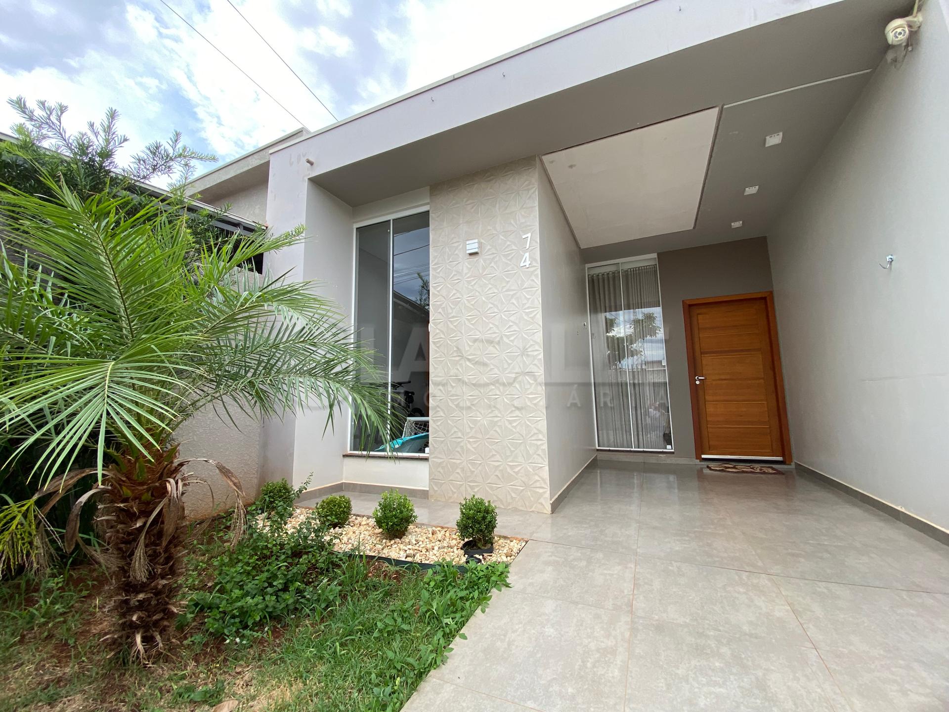 Casa à venda, JARDIM PANORAMA com 03 quartos, semi mobiliada excelente localização, TOLEDO - PR