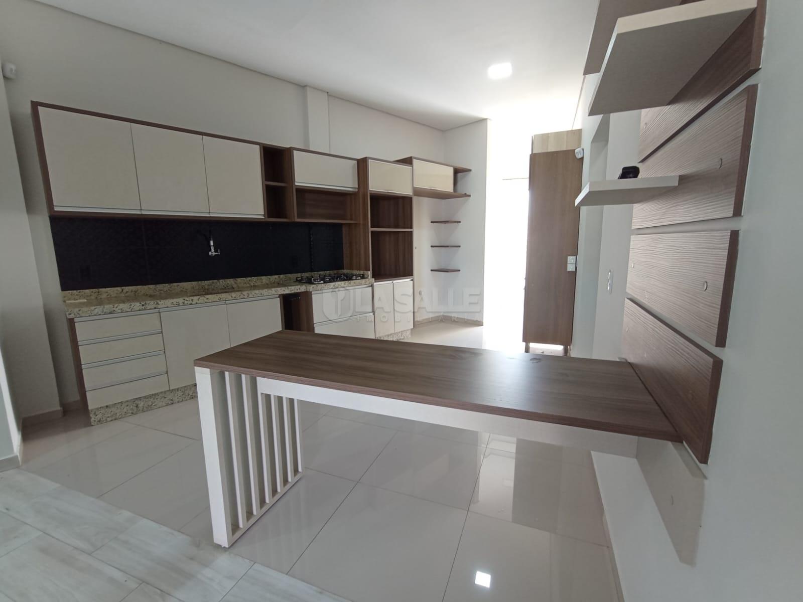 Casa à venda com planejados, Jardim Pancera, TOLEDO - PR