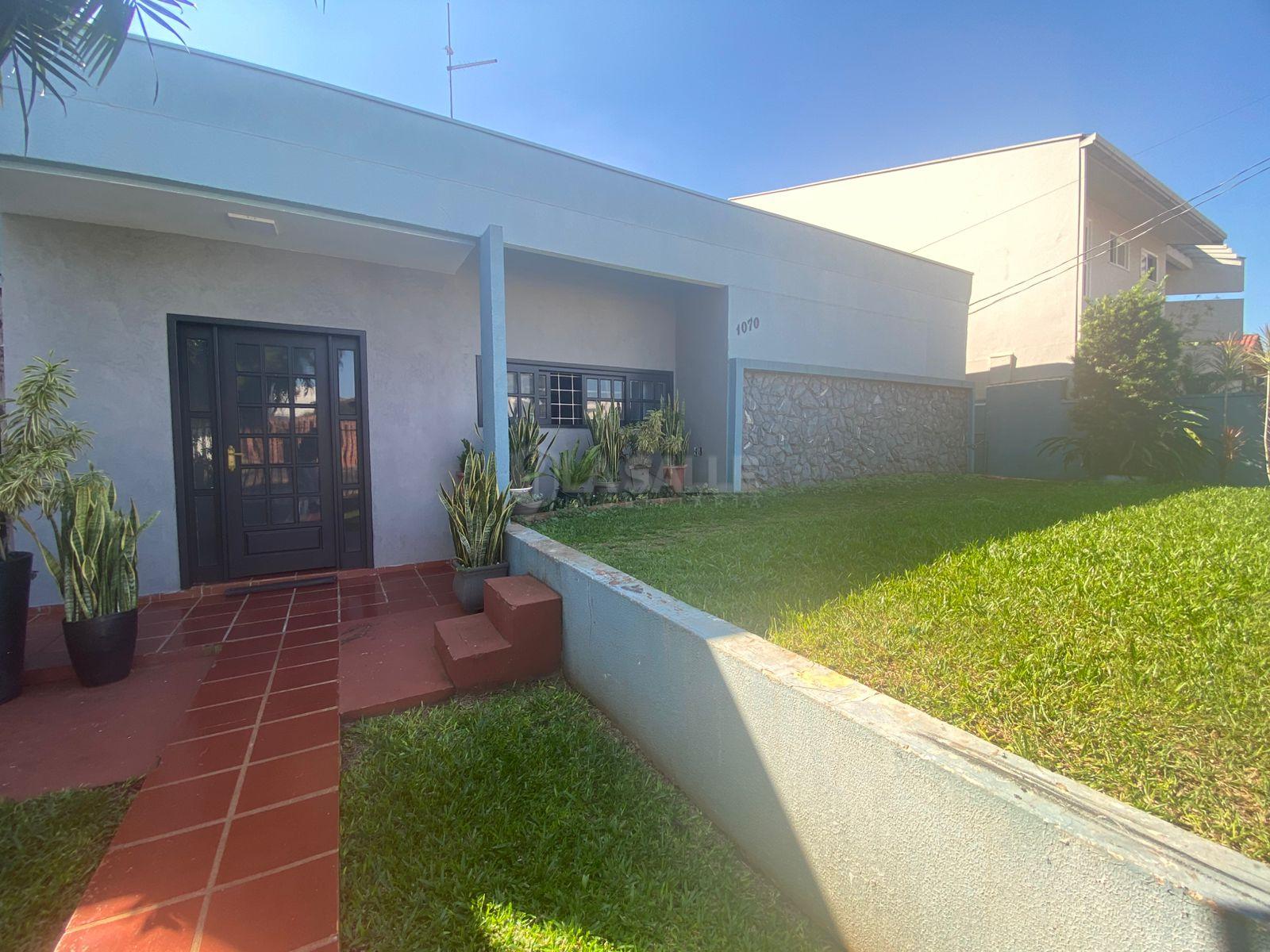 Casa á venda no Jardim La Salle com 02 kitnets