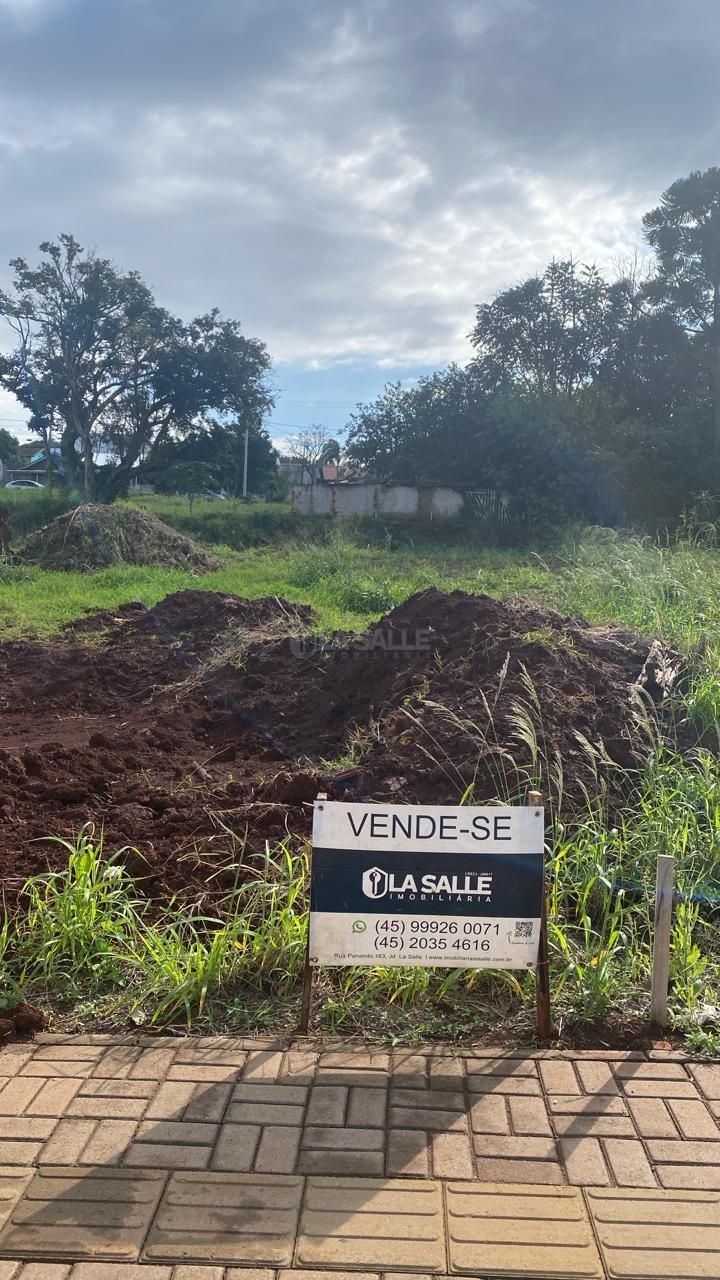 Terreno á venda no Loteamento Residencial Paris