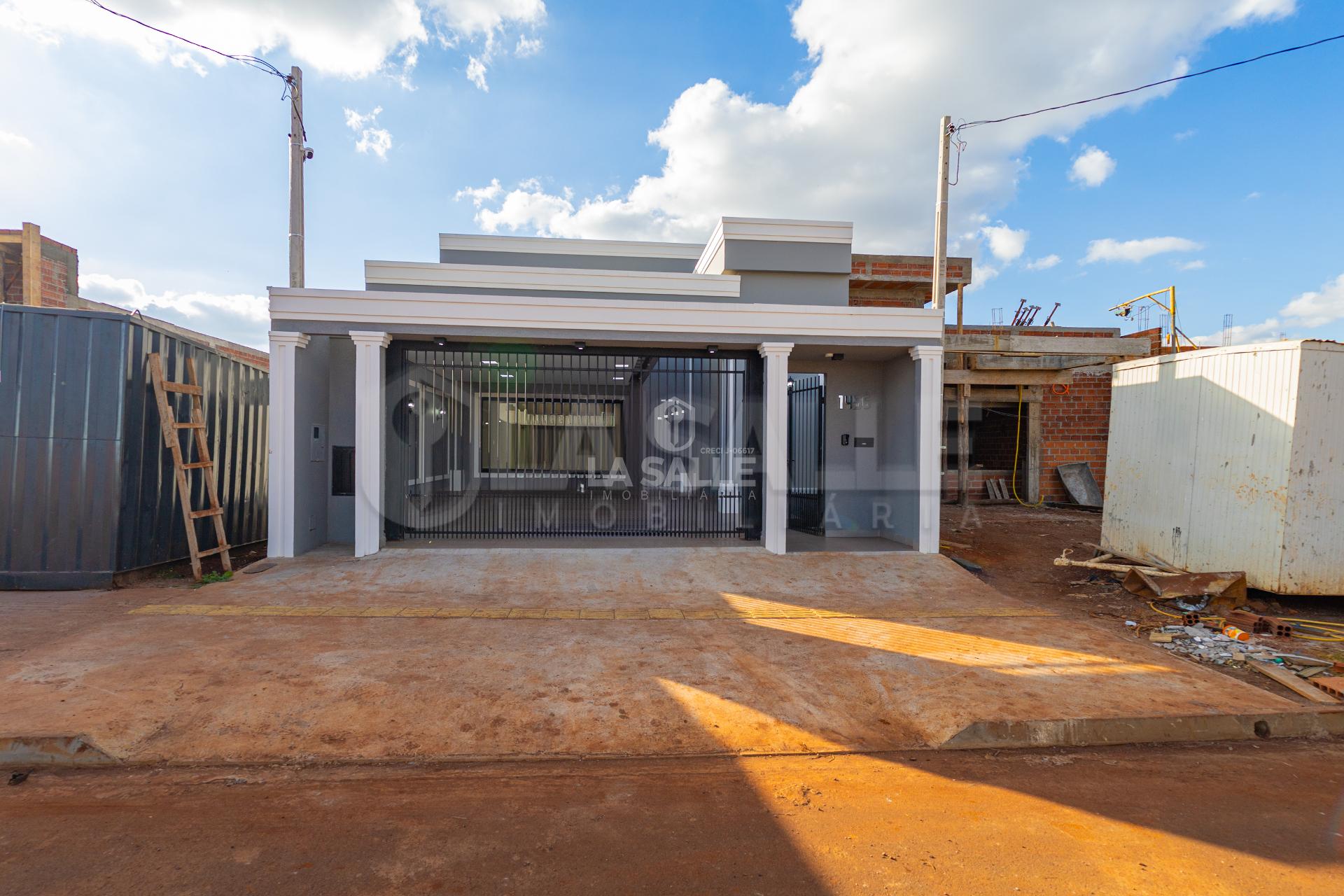 Casa à venda,  Bairro Cristo Rei,  Excelente Padrão de acabamento, TOLEDO - PR