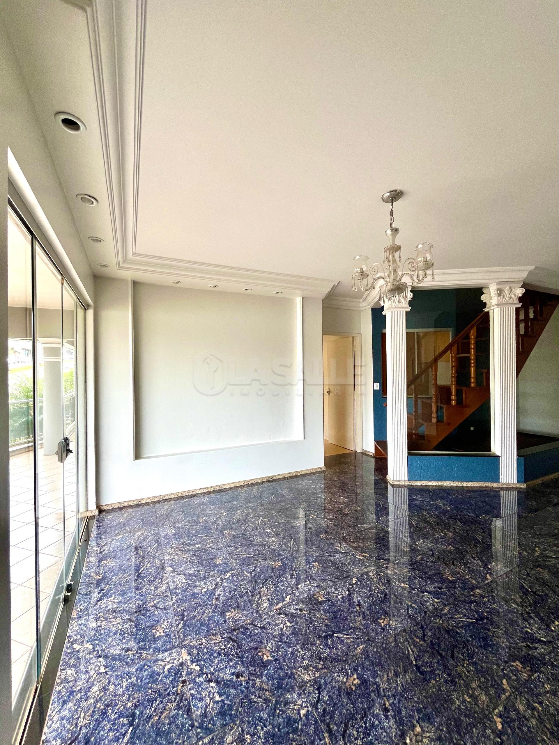 DUPLEX COM 01 SUÍTE E 04 QUARTOS PARA LOCAÇÃO, CENTRO - TOLEDO PR