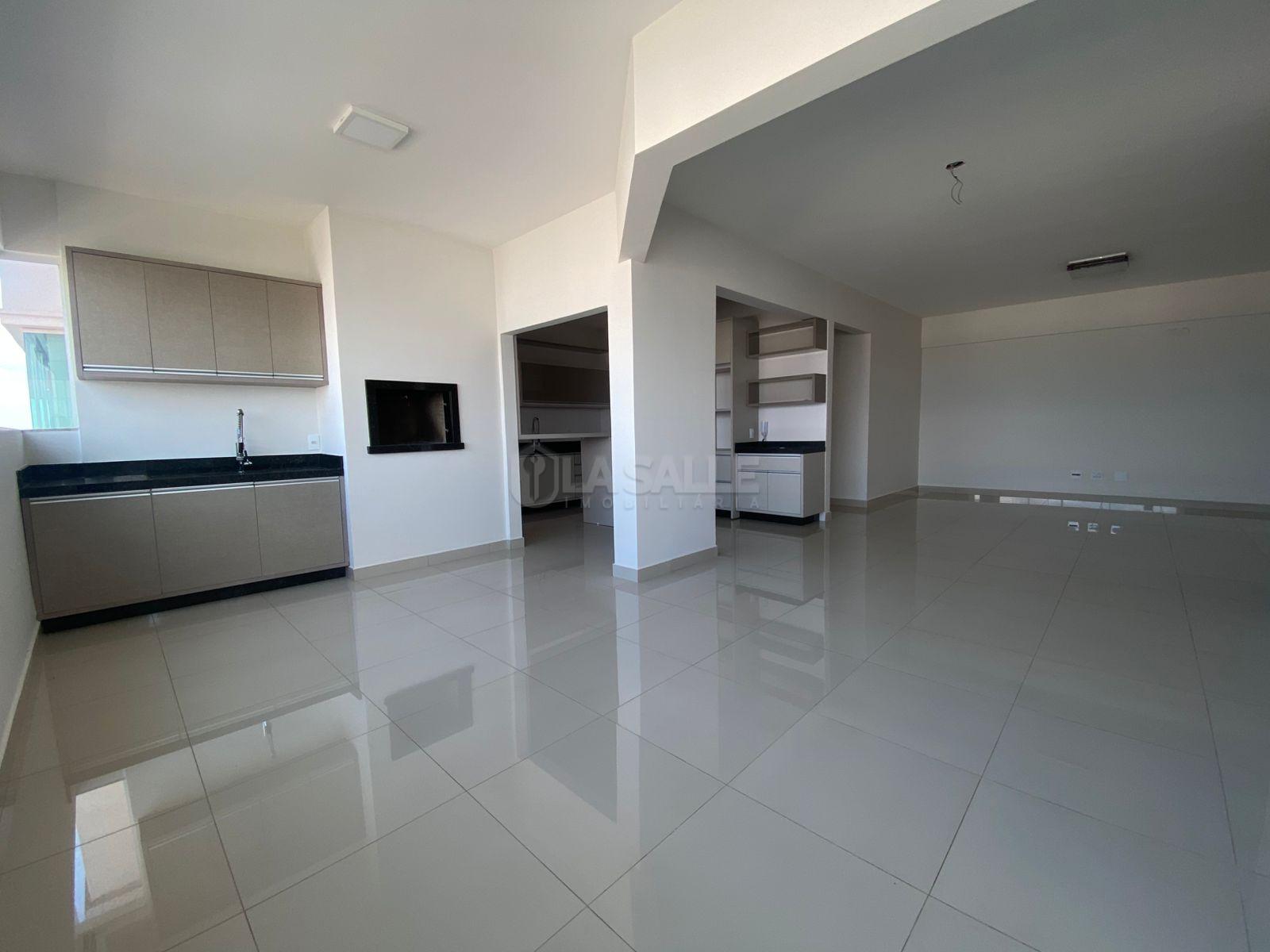 APARTAMENTO COM 03 SUÍTES PARA LOCAÇÃO, CENTRO DE TOLEDO PR