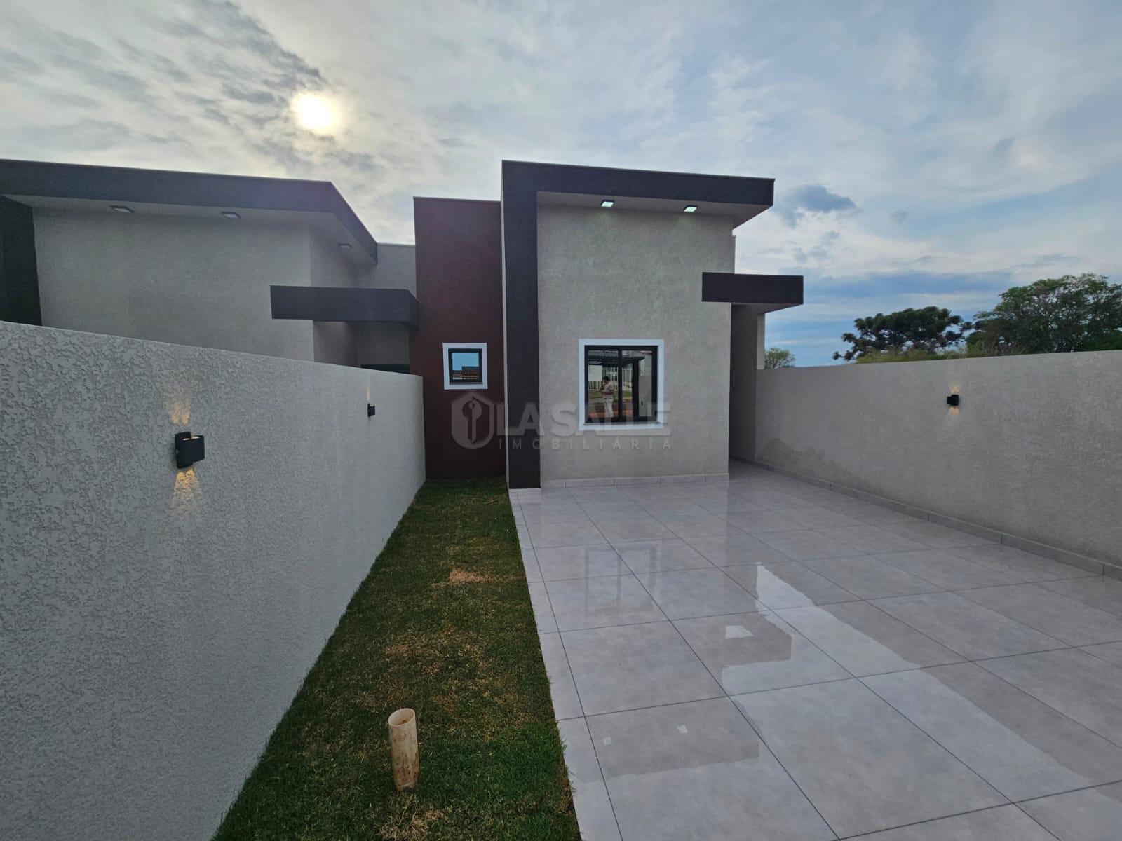 Casa á venda no Jardim Parizotto com 01 suíte   01 Quartos e 02 vagas de garagem