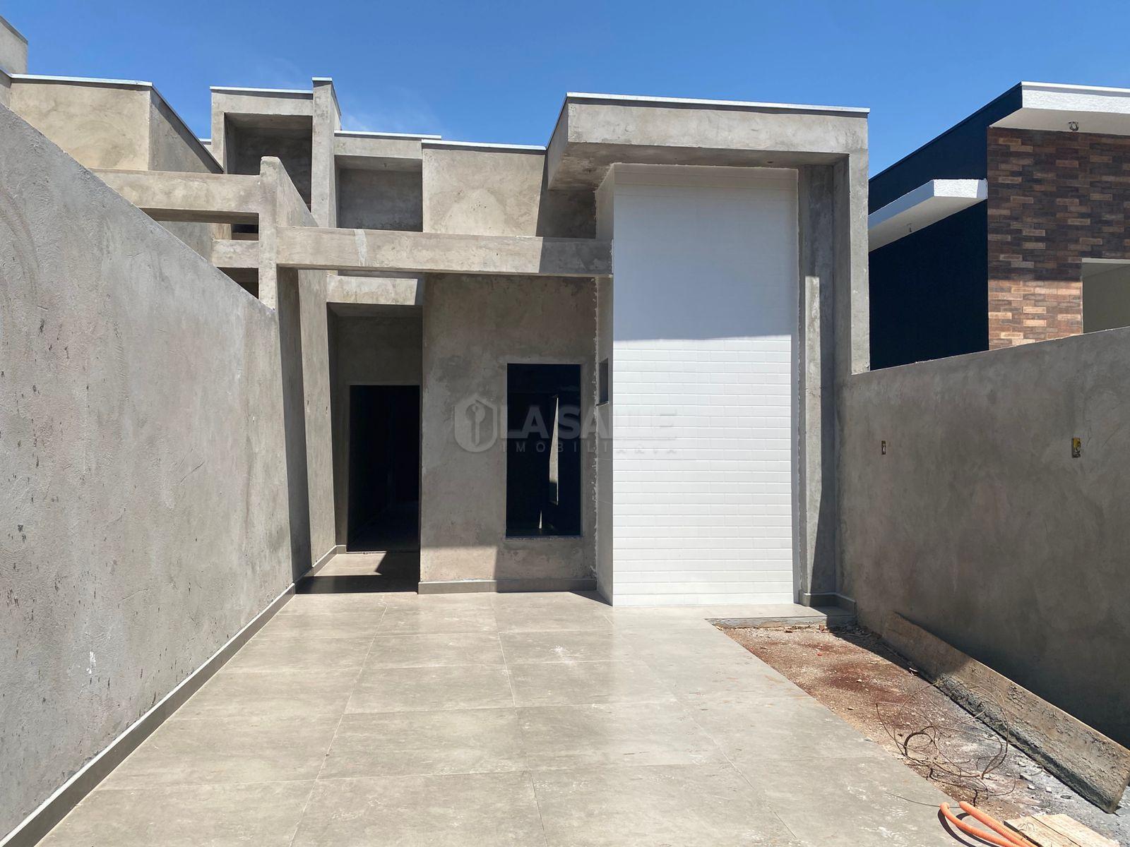 Casa à venda com 3 Quartos, Jardim Coopagro, TOLEDO - PR