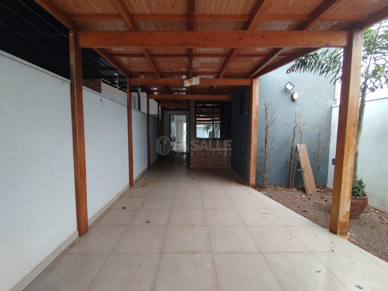 Casa para locação excelente localização, JD. TOCANTINS, TOLEDO - PR