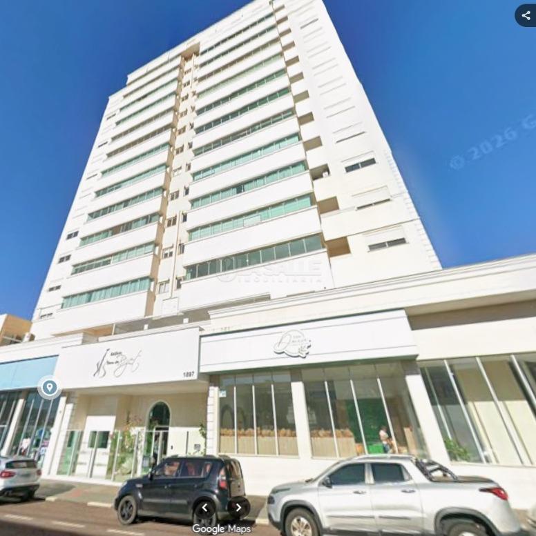 Apartamento á venda com 03 suítes no Centro de Toledo - Pr