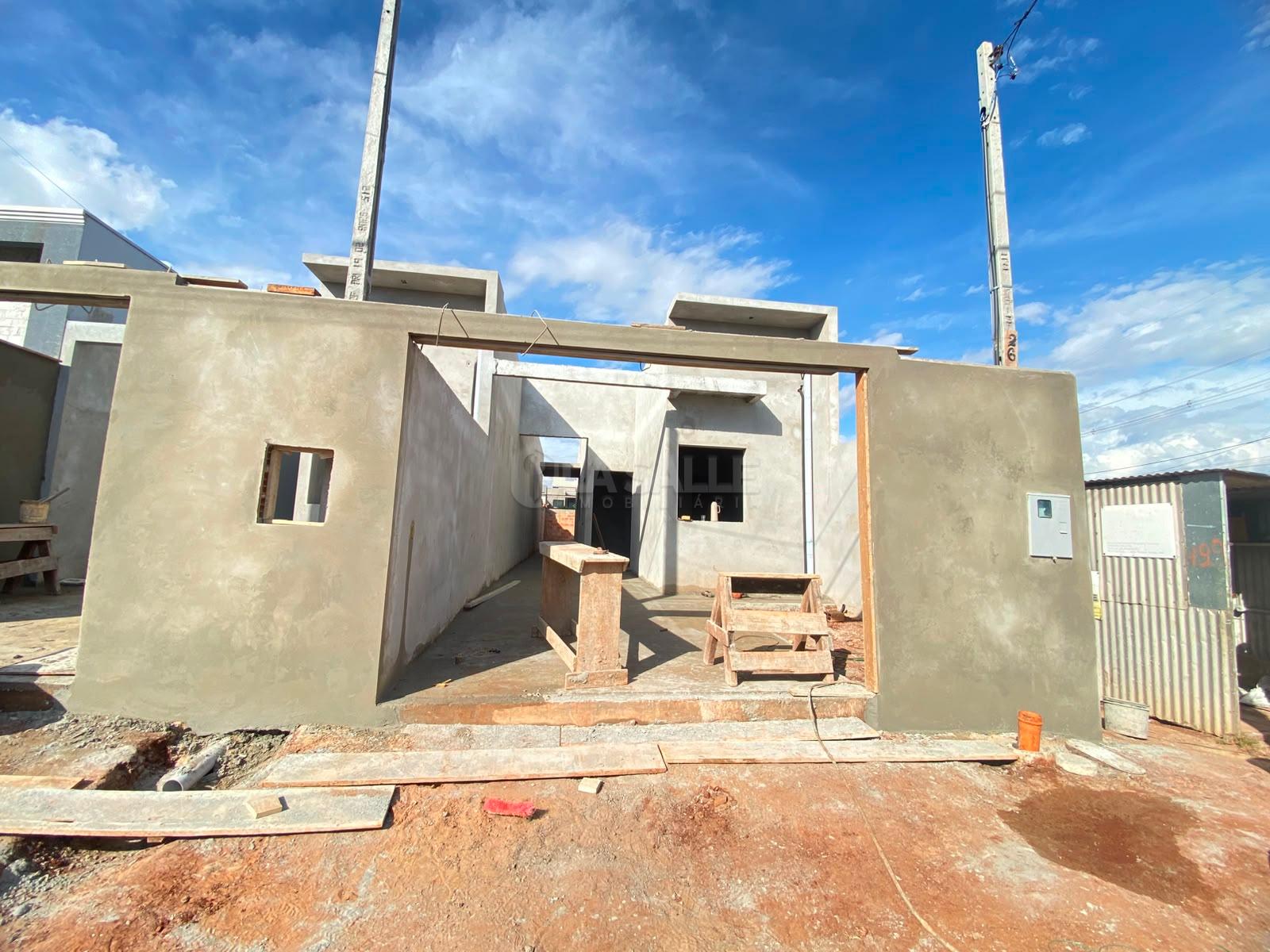 Casa á venda no Jardim Panorama II com passagem lateral e sobra de terreno