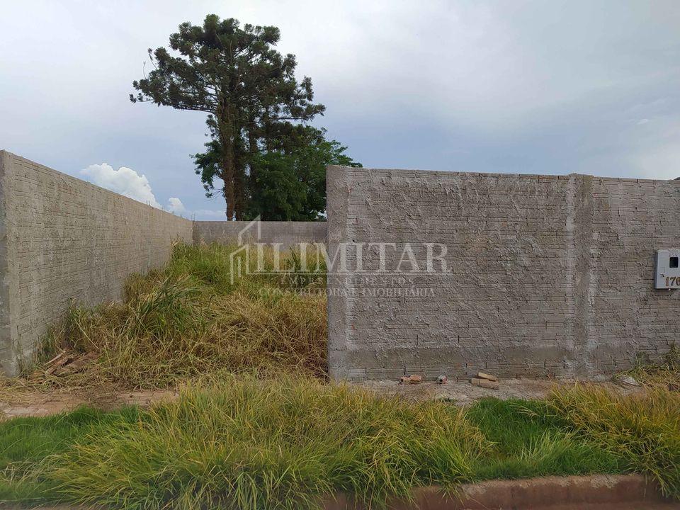 TERRENO À VENDA NO JARDIM ATLANTIS, ÁREA TOTAL DE 191,60M 