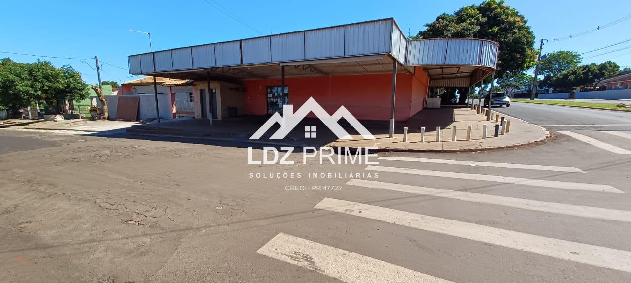 Mercado e casa á venda no Parque Independência, Medianeira PR