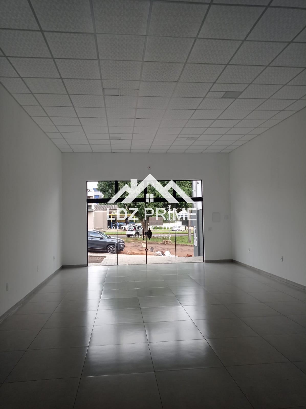 Sala comercial de 82,8m  no centro de Medianeira PR