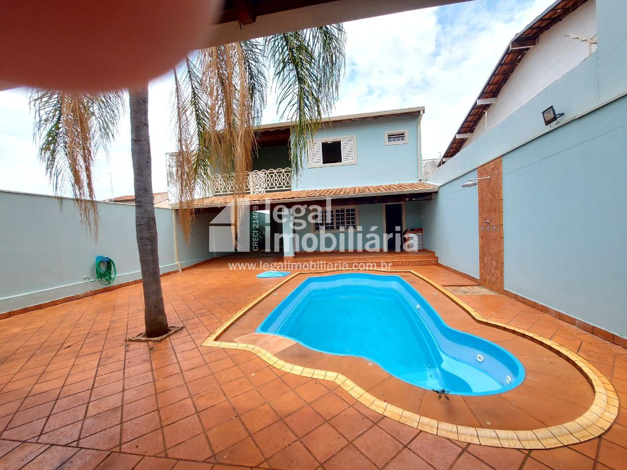 Sobrado 2 suites com piscina no Parque dos Lagos R  595.000,00
