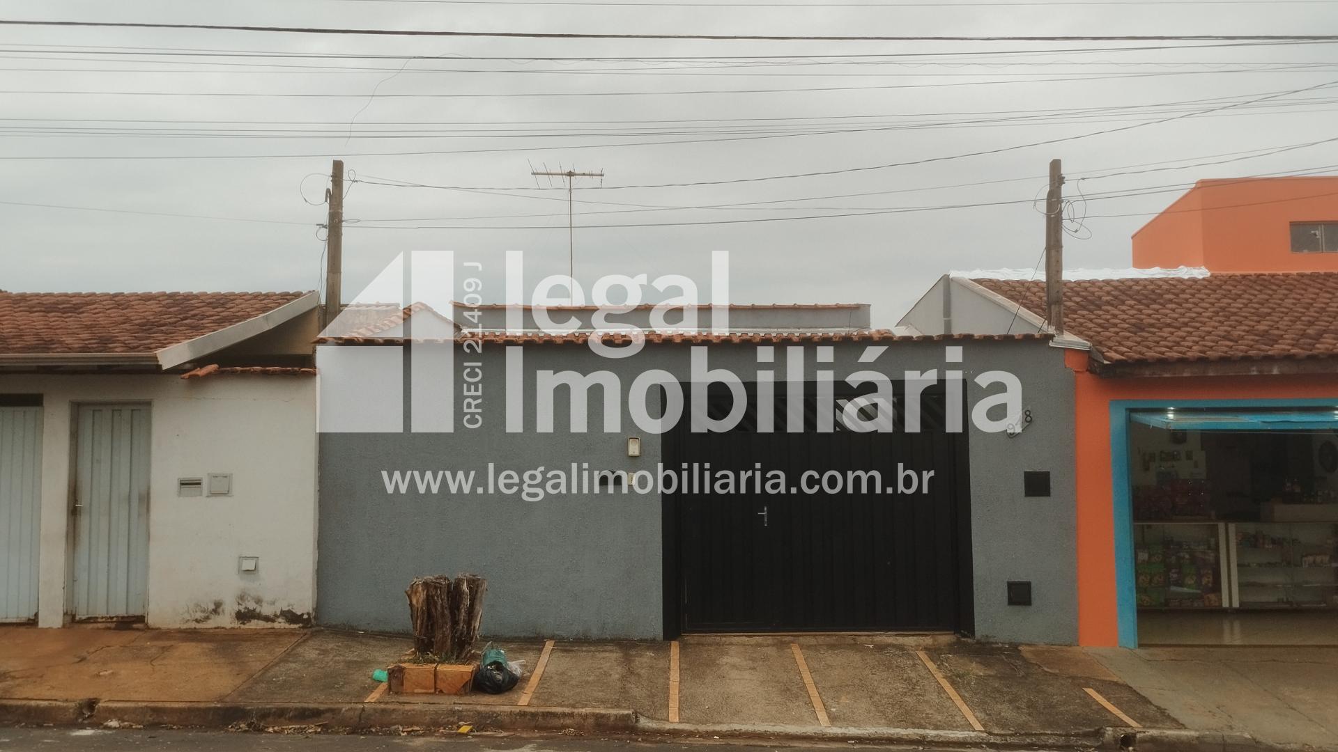 Casa 2 Dormitórios no Ribeirão Verde  Atrás do Mialich com Garagem p/ 5 Carros!
