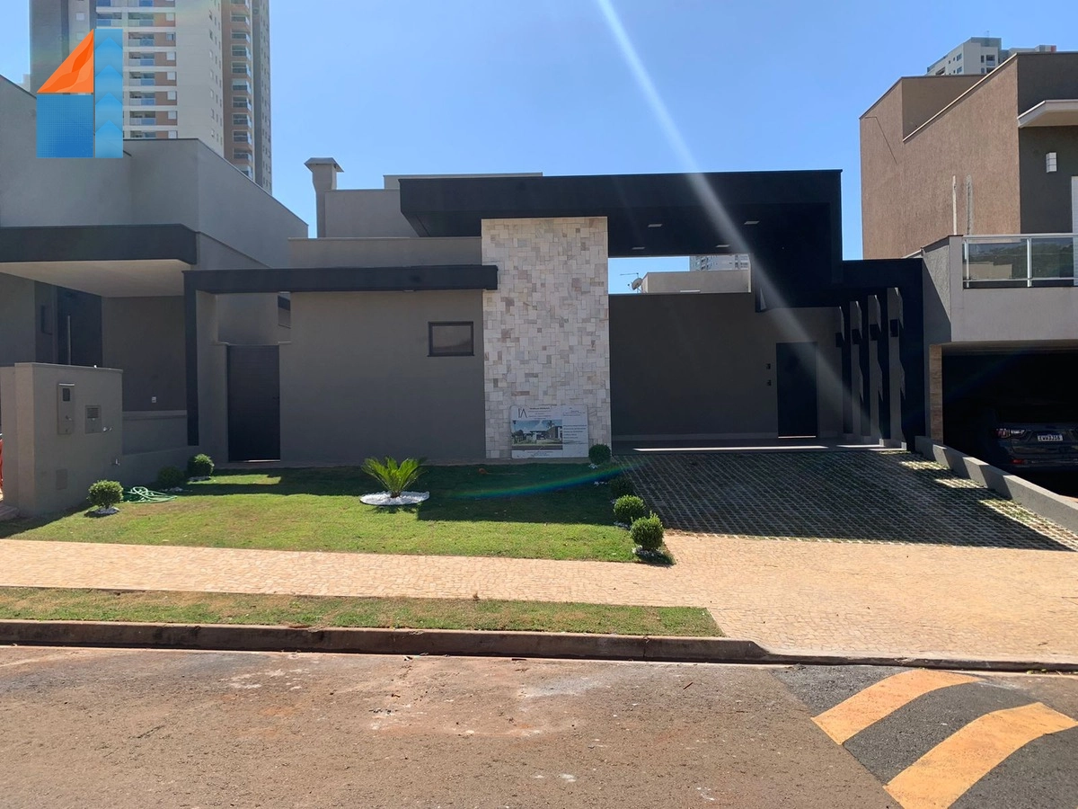 CASA À VENDA Condomínio Quinta da Primavera  Praça das Árvores 