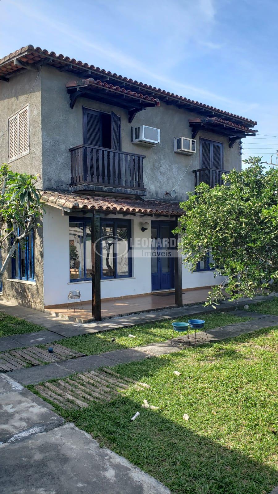 Casa  venda, localizao impecvel, Centro, ARARUAMA - RJ