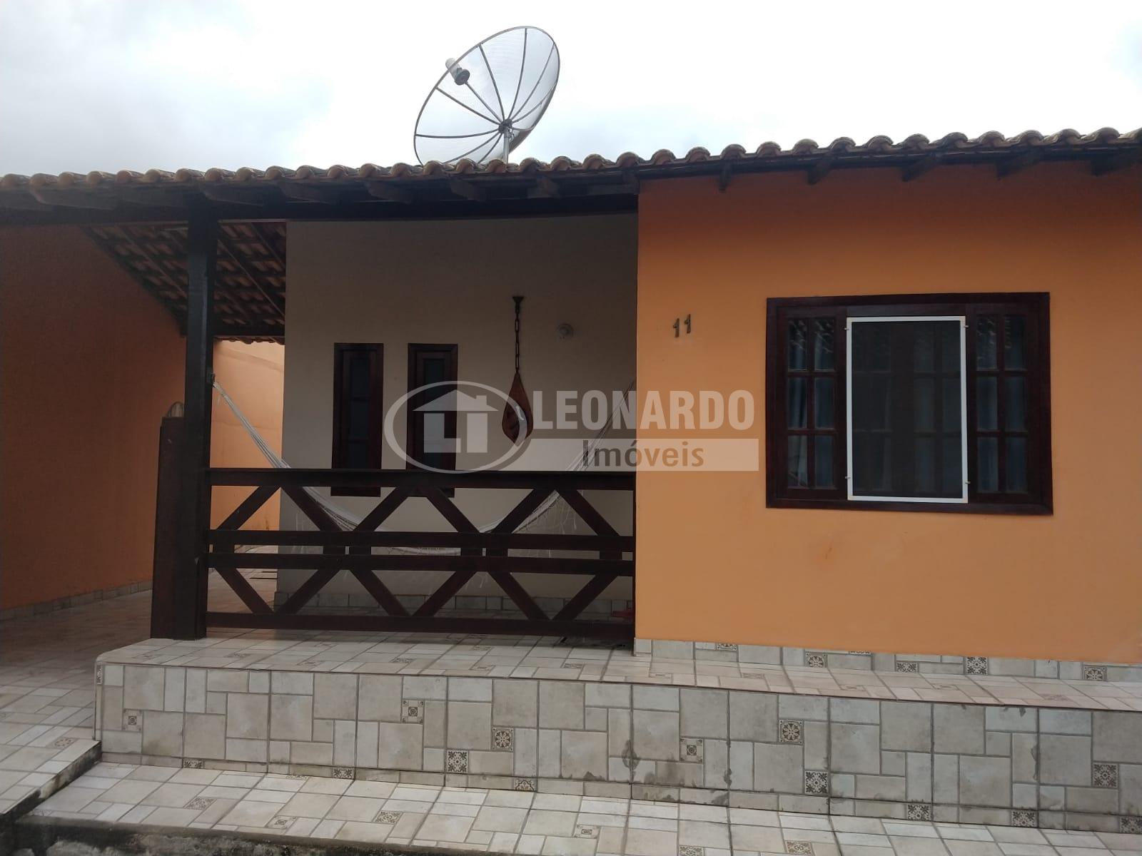 CASA PARA VENDA 02 QUARTOS,EM CONDOMIO COM PISCINA, TRES VENDAS, ARARUAMA - RJ