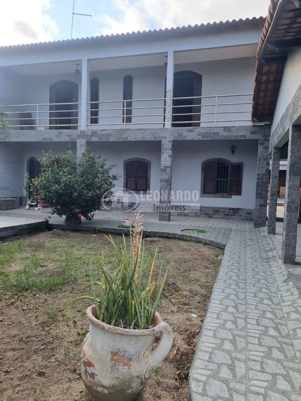 CASA PARA LOCAAO, 4 QUARTOS, COM PISCINA, COQUEIRAL, ARARUAMA - RJ