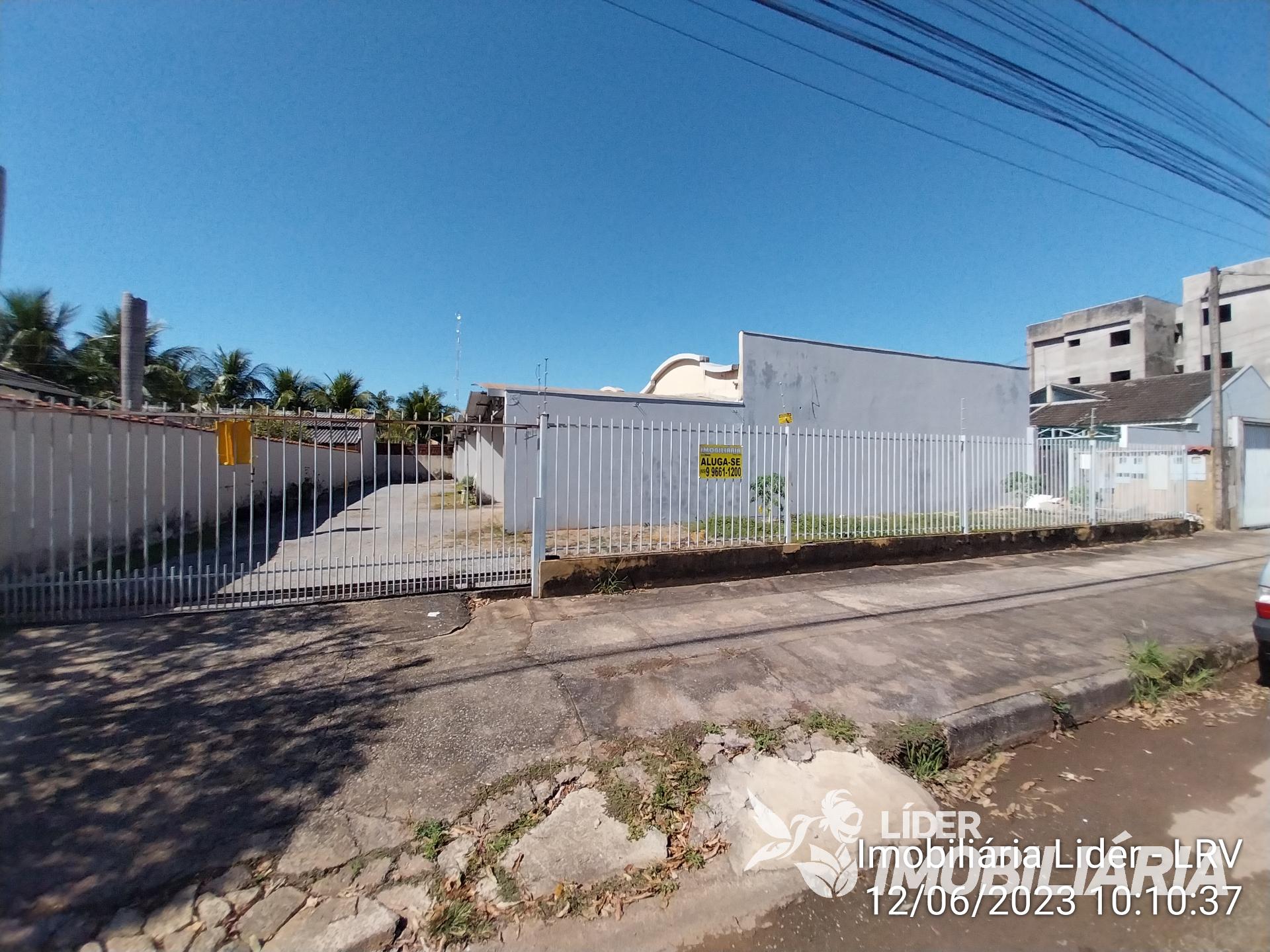 QUITINETE PARA LOCAÇÃO NO BAIRRO PARQUE DAS EMAS, LUCAS DO RIO...