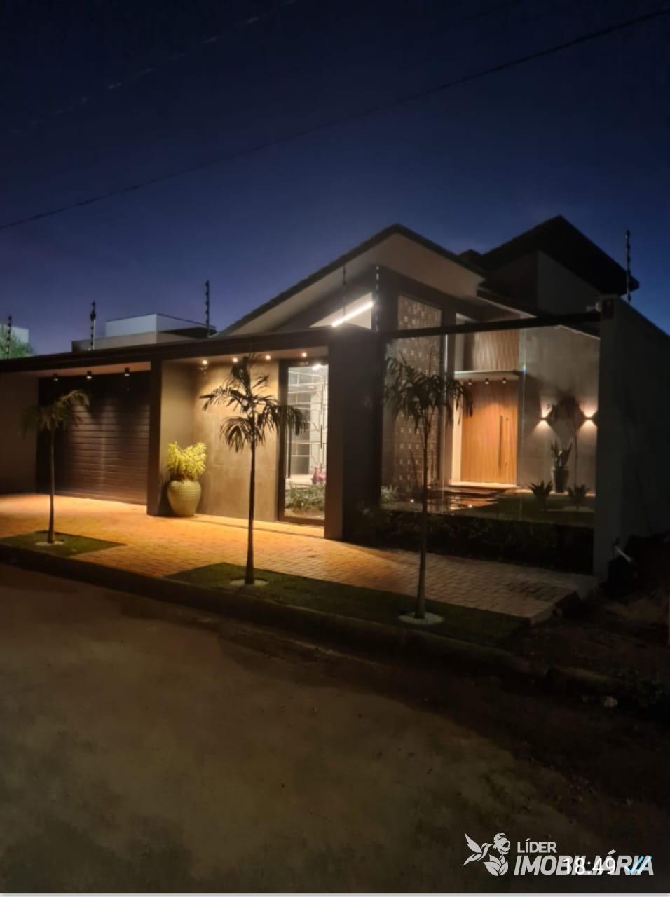 CASA Á VENDA, BANDEIRANTES, LUCAS DO RIO VERDE - MT