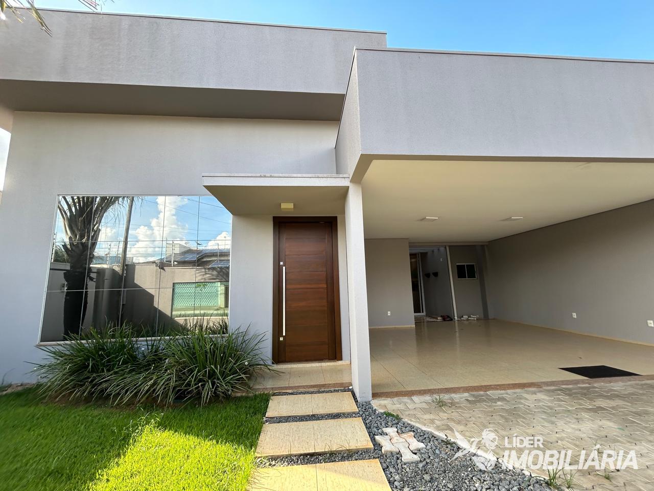 CASA DE ALTO PADRÃO PARA VENDA NO PARQUE DAS EMAS, LUCAS DO RI...