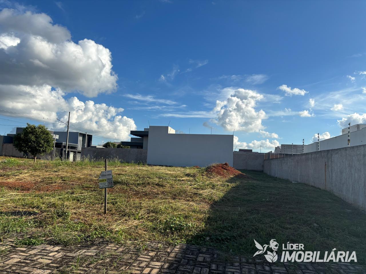 TERRENO Á VENDA, BAIRRO BANDEIRANTES, LUCAS DO RIO VERDE - MT