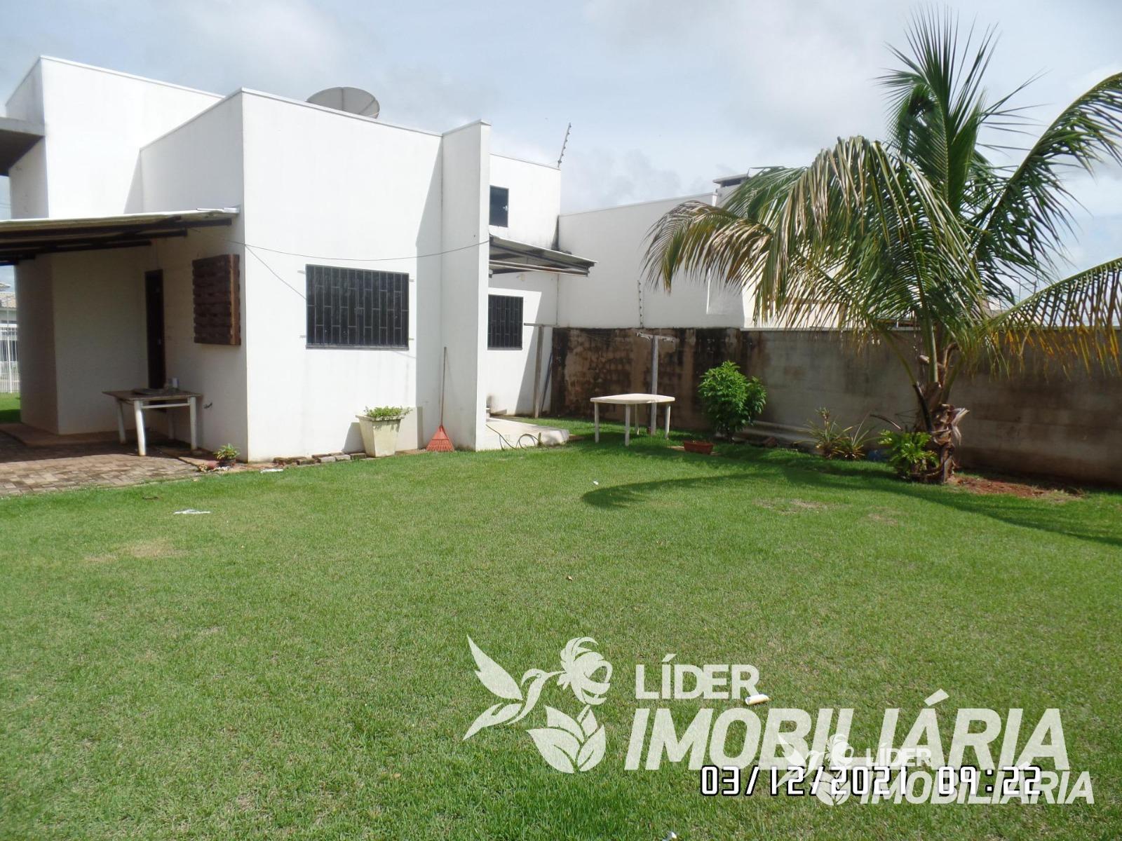 CONFORTO, ESPAÇO E LOCALIZAÇÃO PRIVILEGIADA, CASA À VENDA NO B...