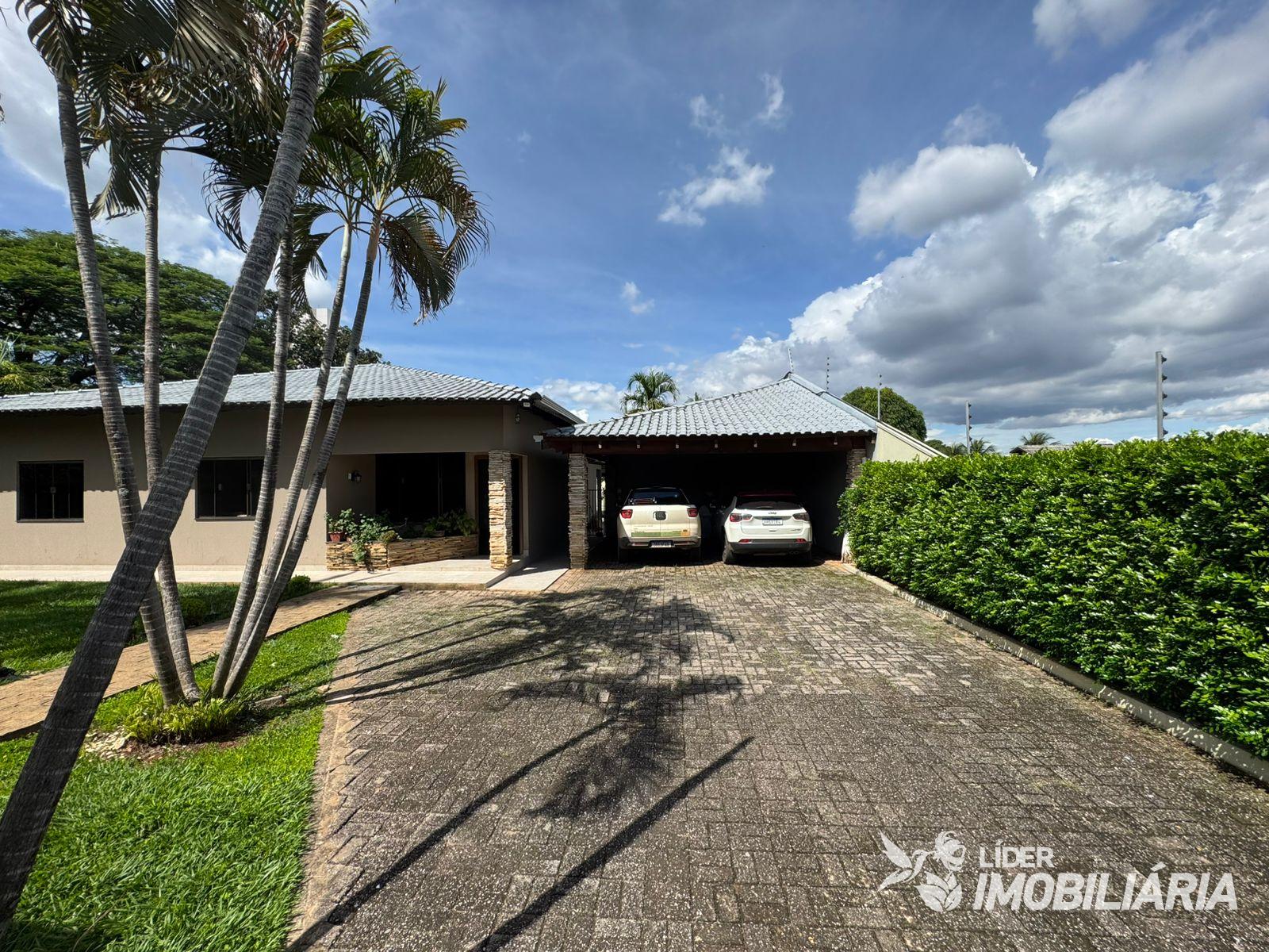 CASA A VENDA BAIRRO MENINO DEUS