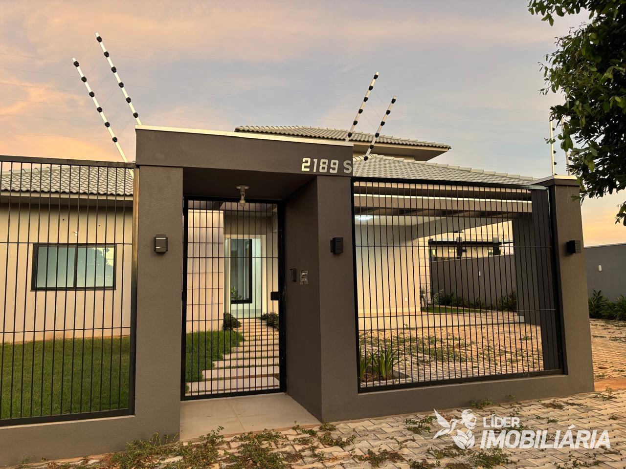 CASA DE ALTO PADRÃO EM UM NOBRE BAIRRO, O PARQUE DOS BURITIS