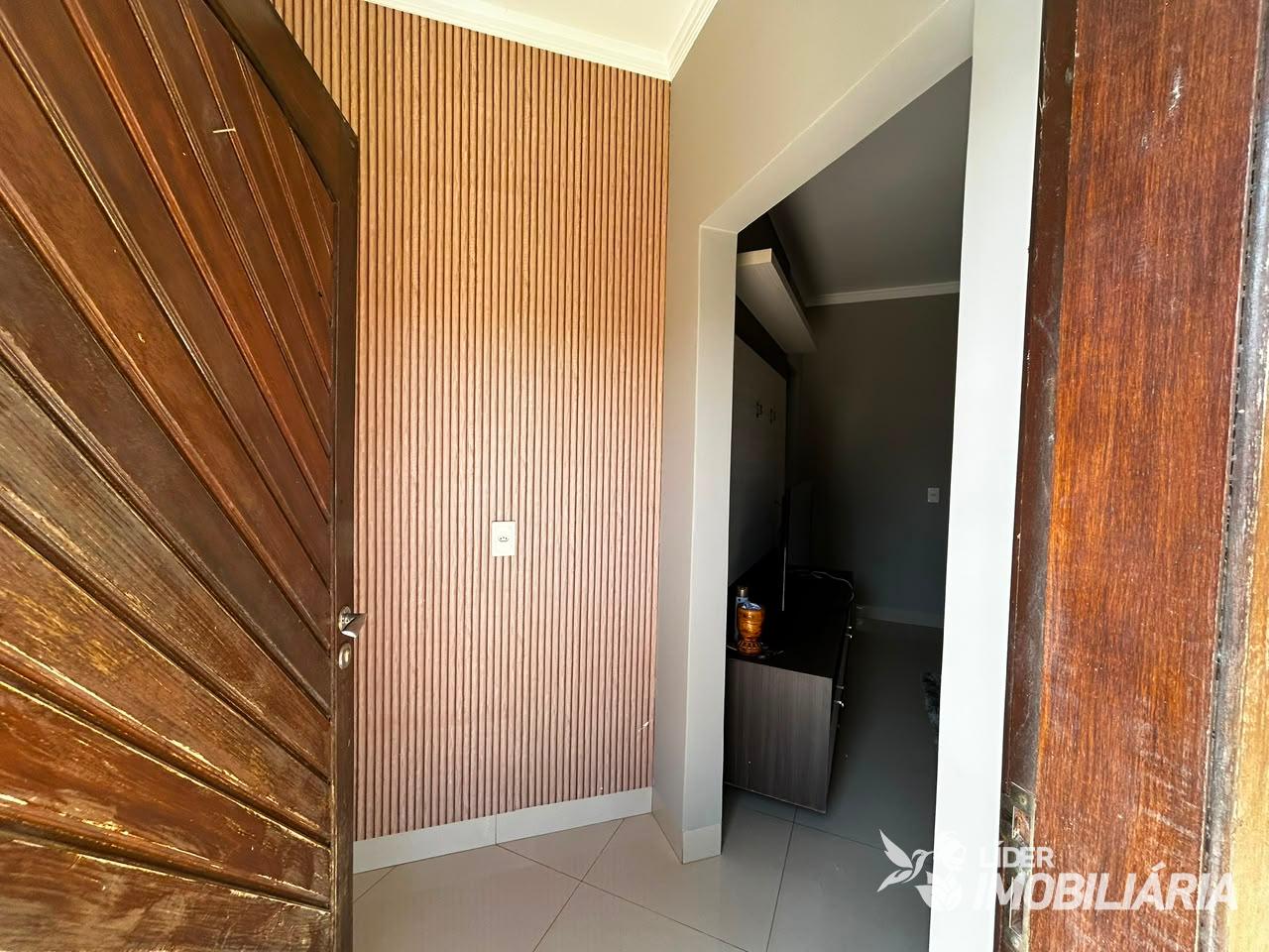 Casa com 3 dormitórios à venda, BANDEIRANTES, LUCAS DO RIO VER...