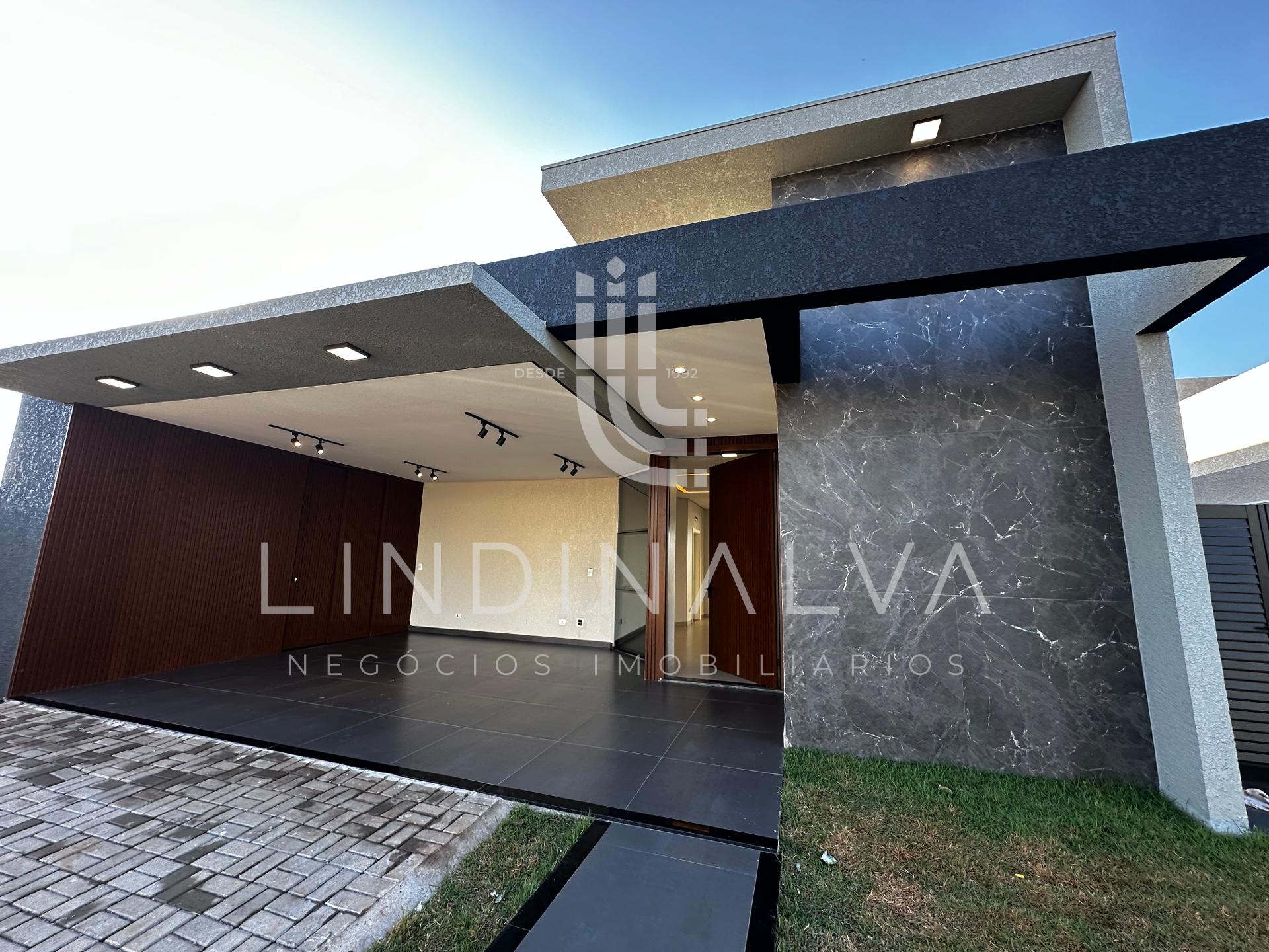 Casa recém construída no Condominio Villa Firenze, com 3 suíte...