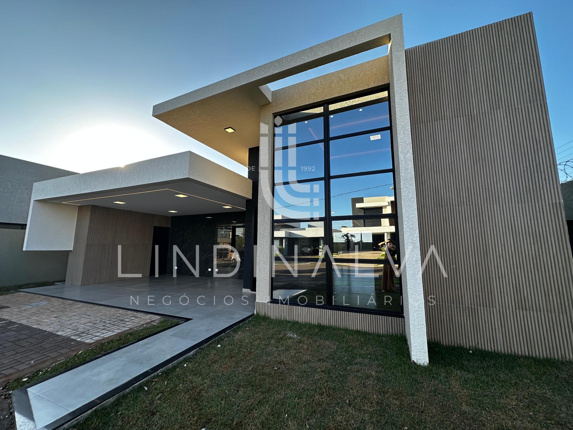 Casa recém construída e automatizada no Condominio Villa Firen...