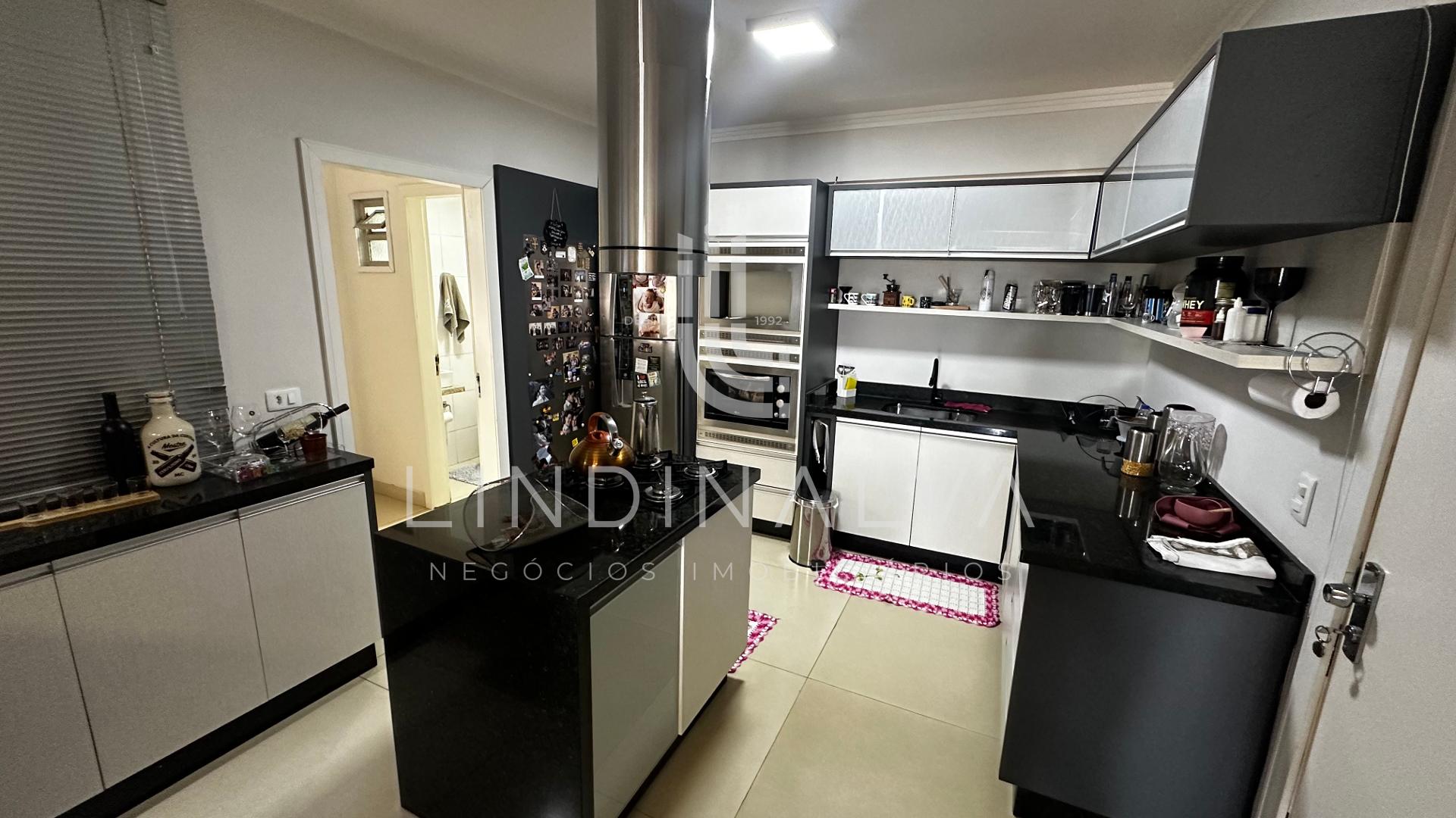 Apartamento com 2 quartos à venda - no Ed. Pietro Angelo
