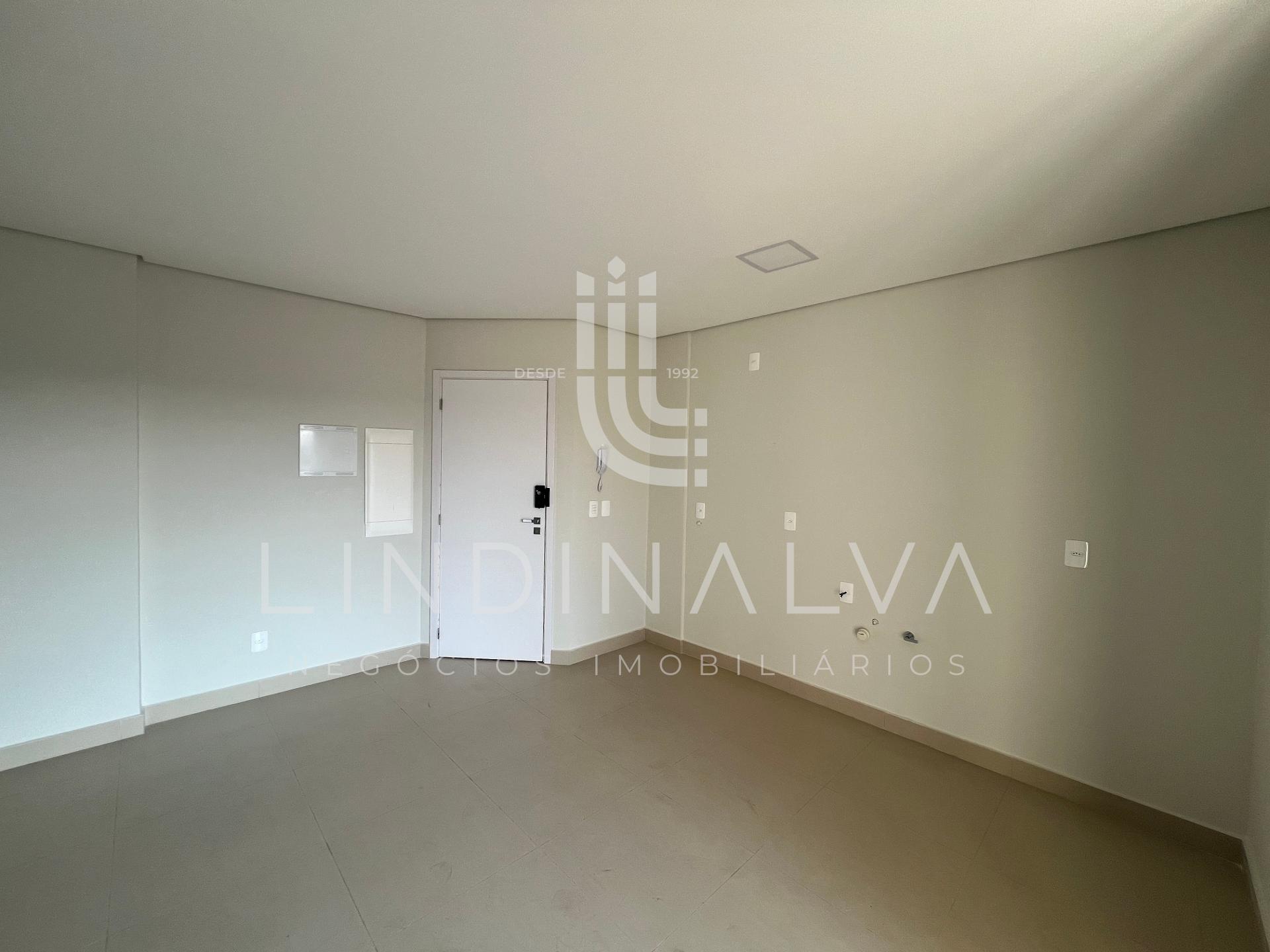 Apartamento semi mobiliado no recém construído Residencial Tan...