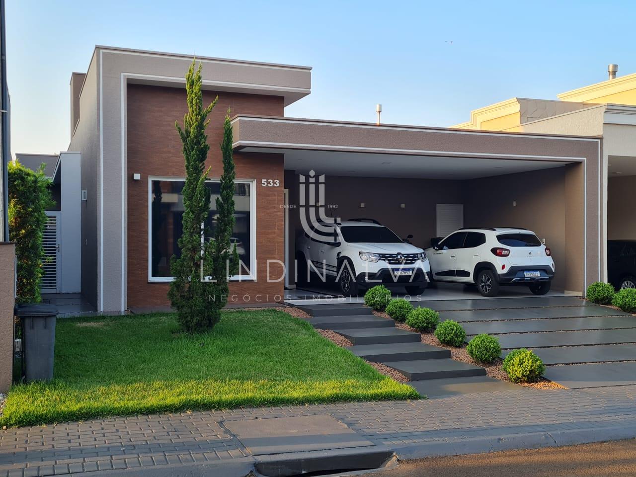 Casa mobiliada no Condomínio Safira, com suíte e closet, 2 qua...