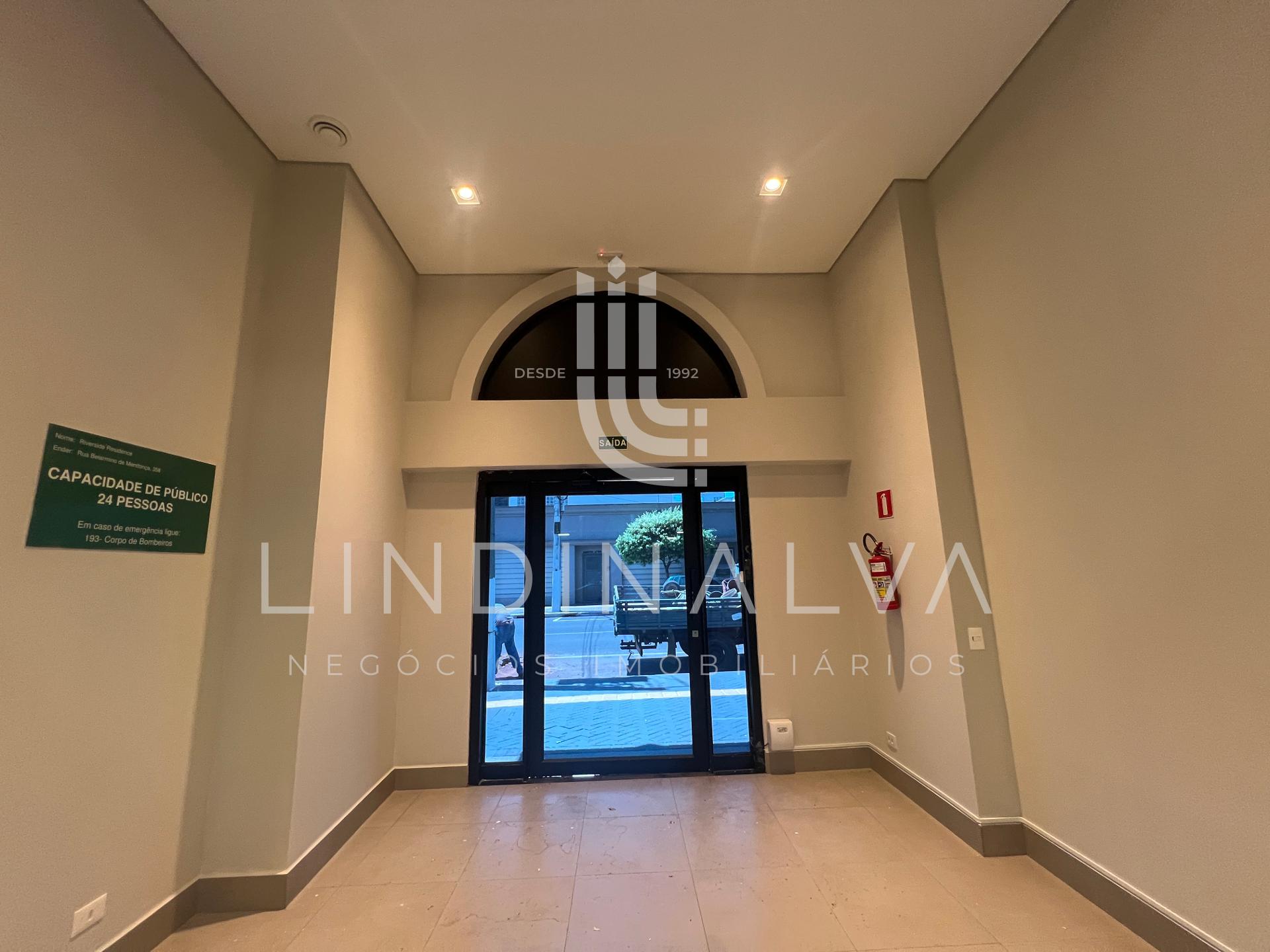 Sala comercial no Centro, com 45 m2 mais mezanino - excelente ...