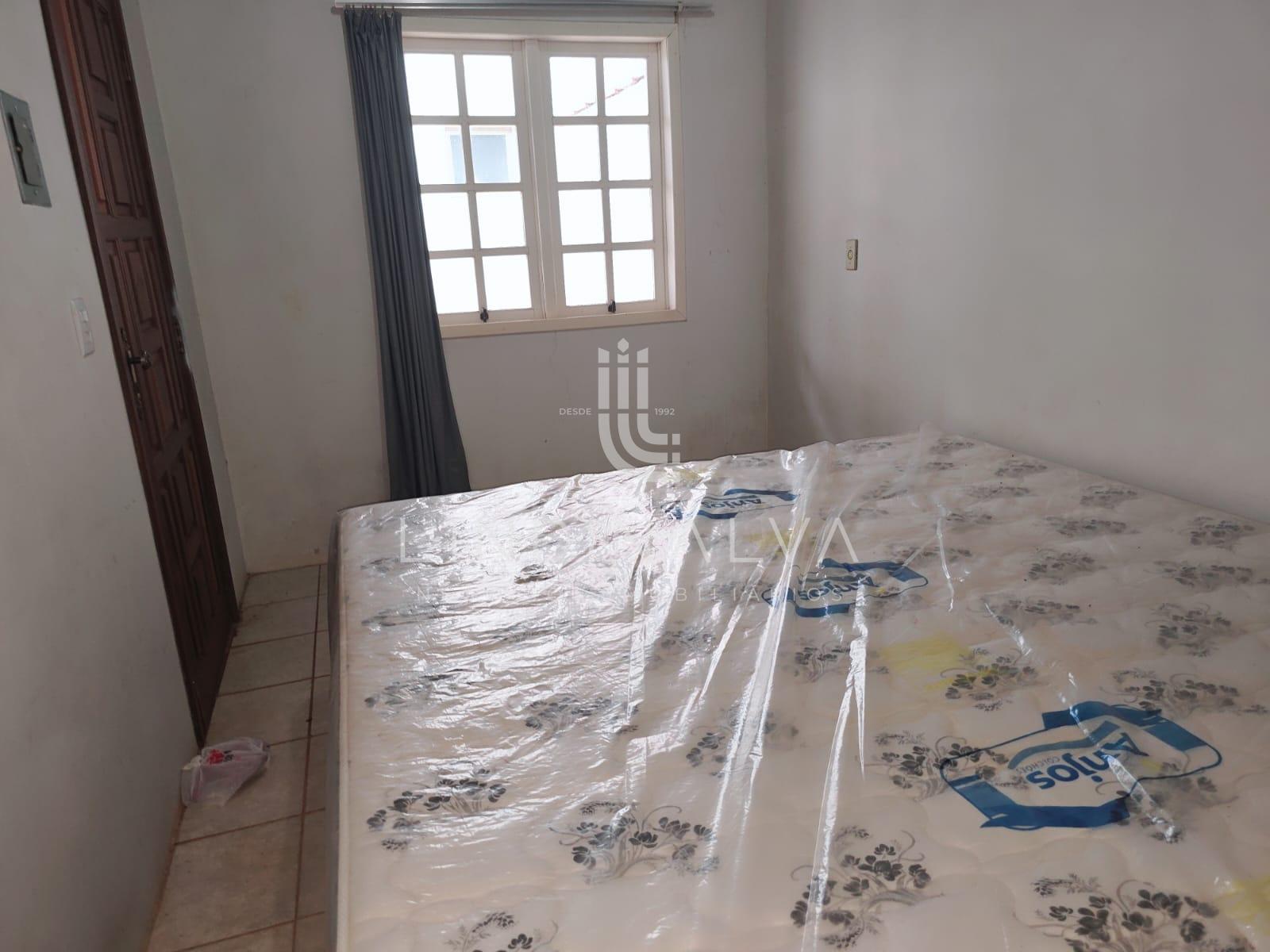 Sobrado semi mobiliado com 4 dormitórios no Jardim Lancaster