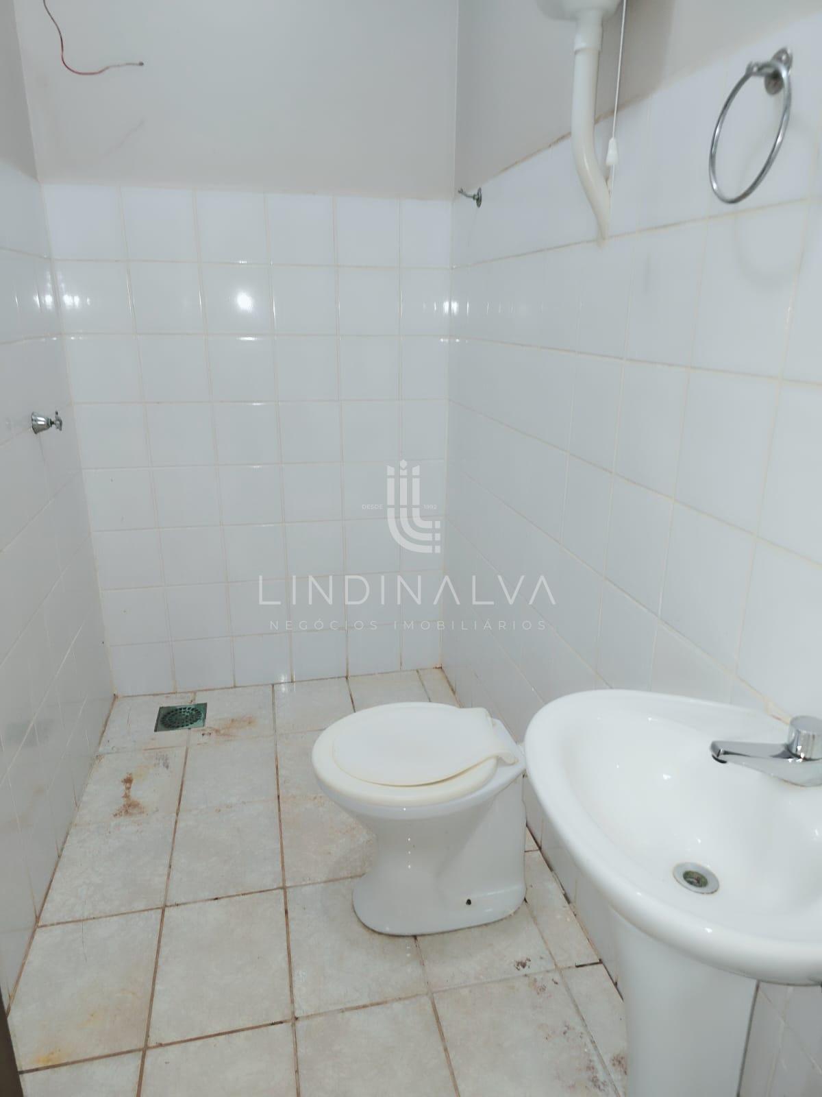 Sobrado semi mobiliado com 4 dormitórios no Jardim Lancaster