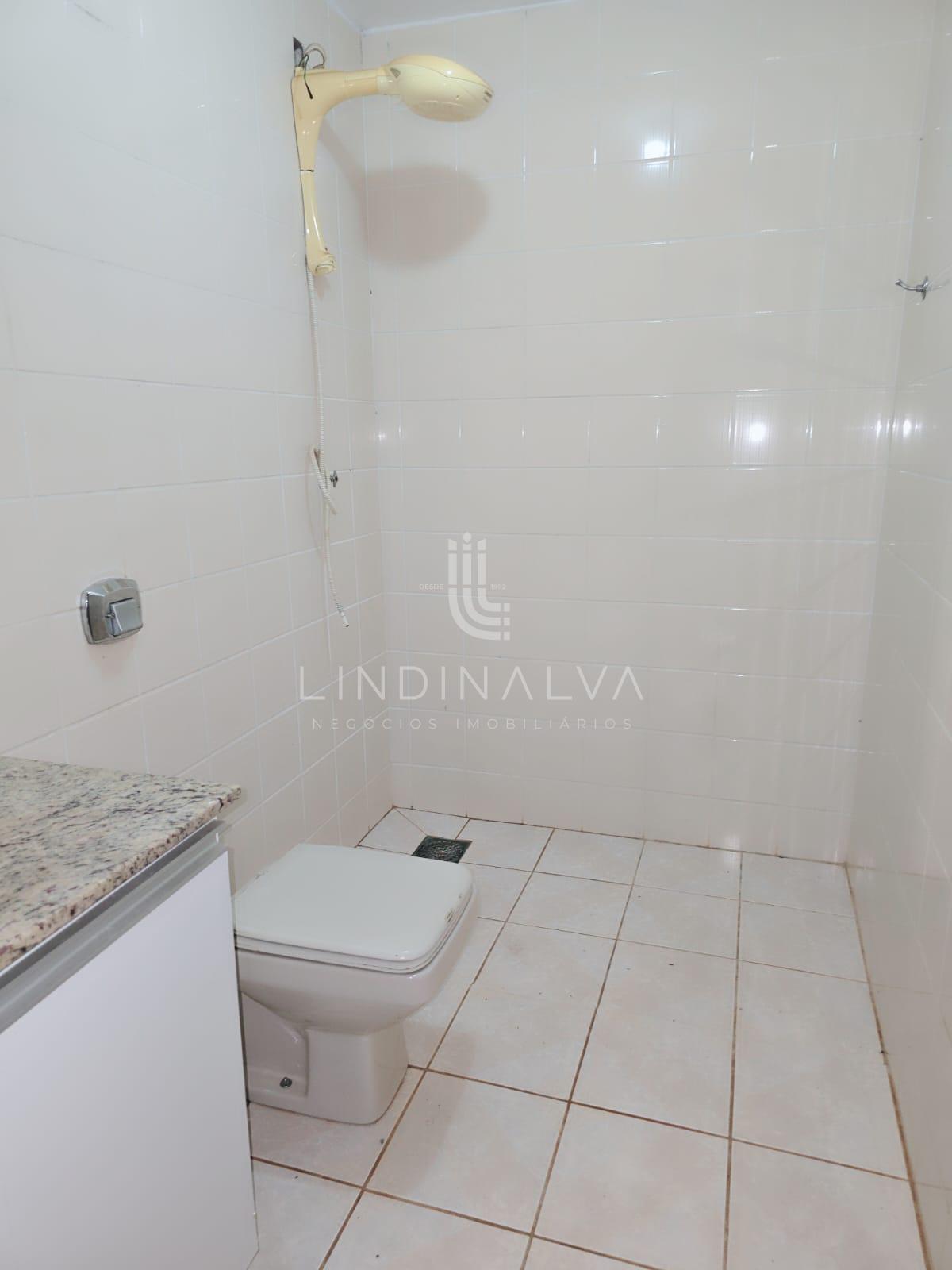 Sobrado semi mobiliado com 4 dormitórios no Jardim Lancaster
