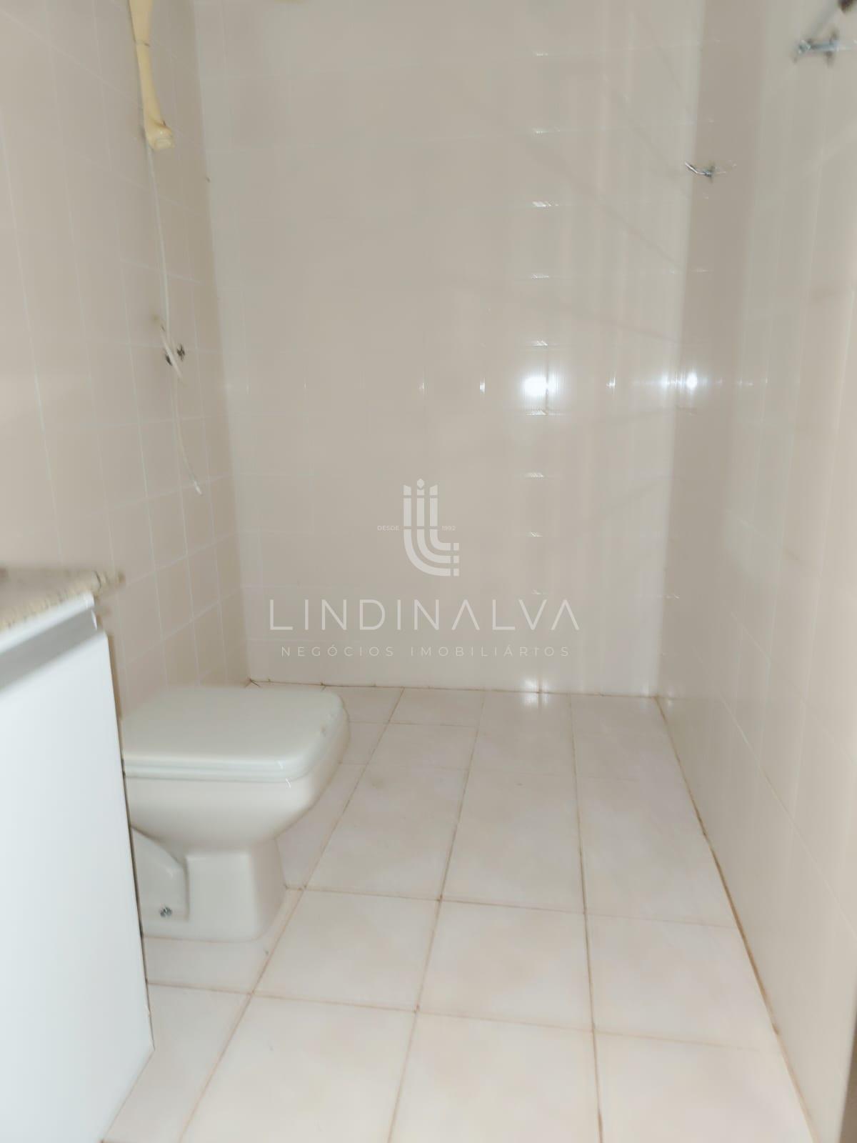 Sobrado semi mobiliado com 4 dormitórios no Jardim Lancaster