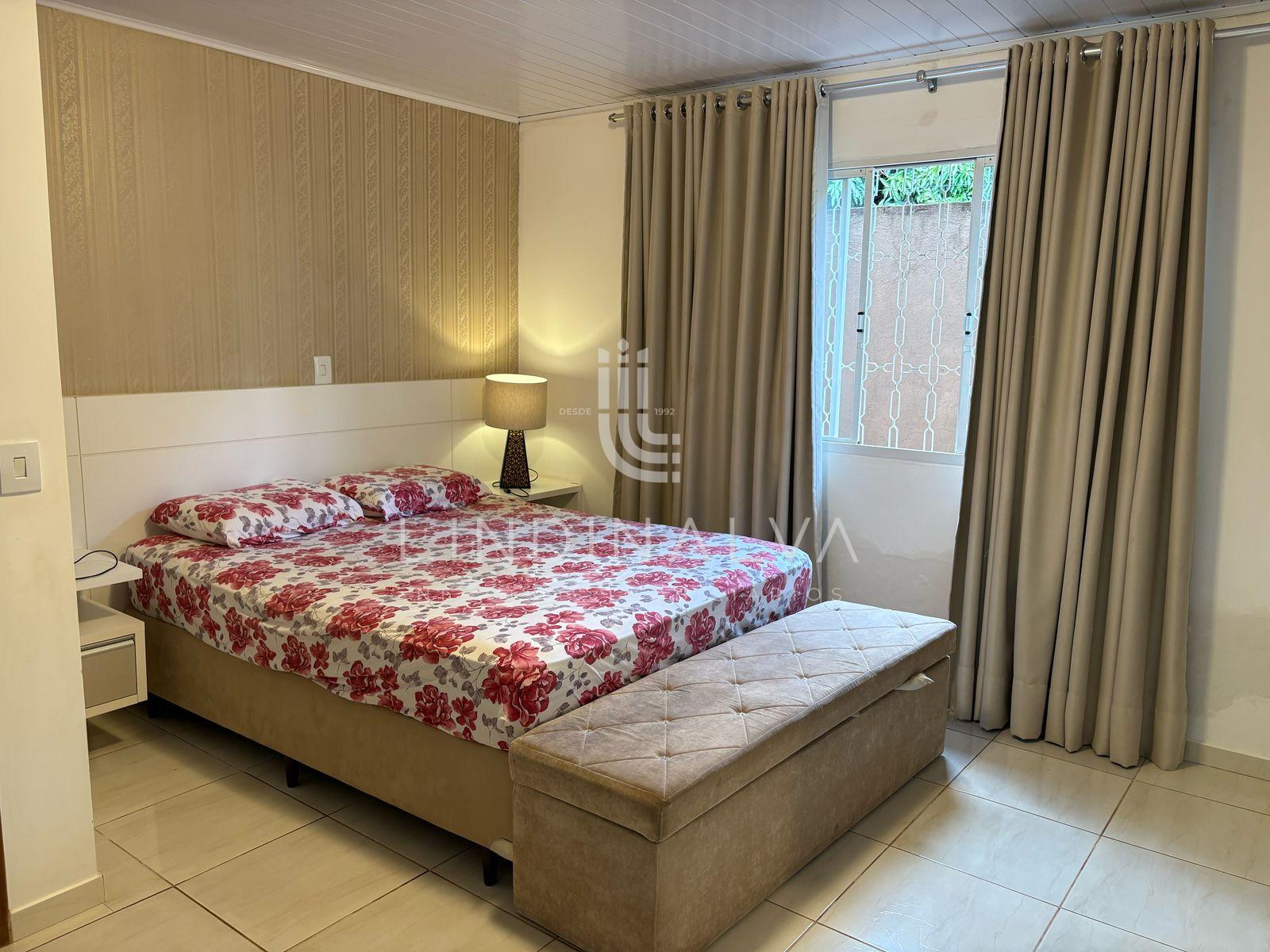 Casa mobiliada à venda no Jardim Universitário em Foz do Iguaçu