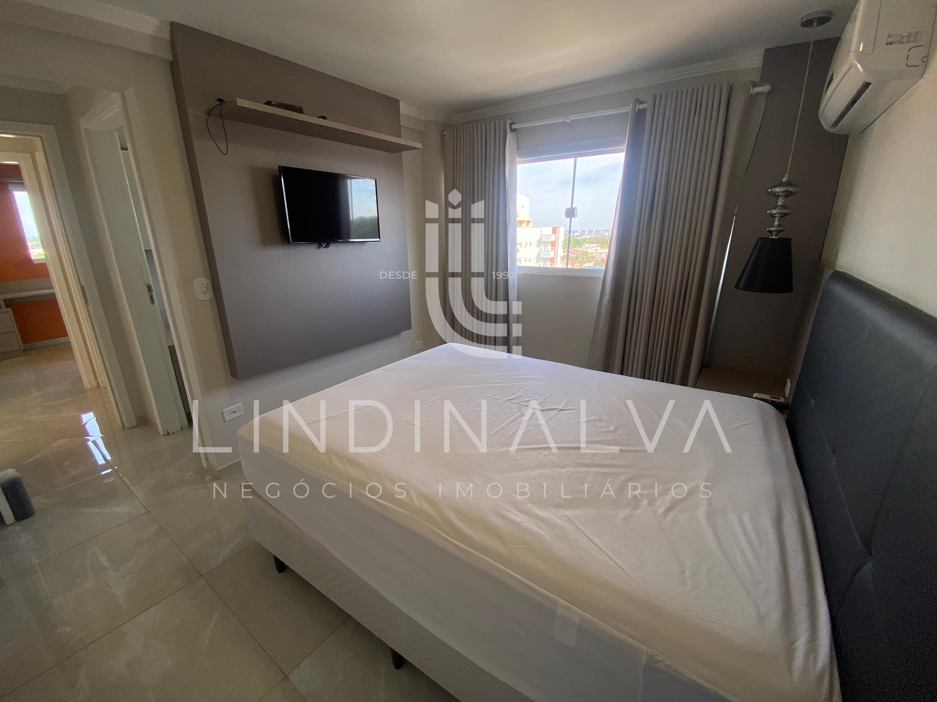 Apartamento mobiliado para locação com suíte e varanda no Jardim Lancaster