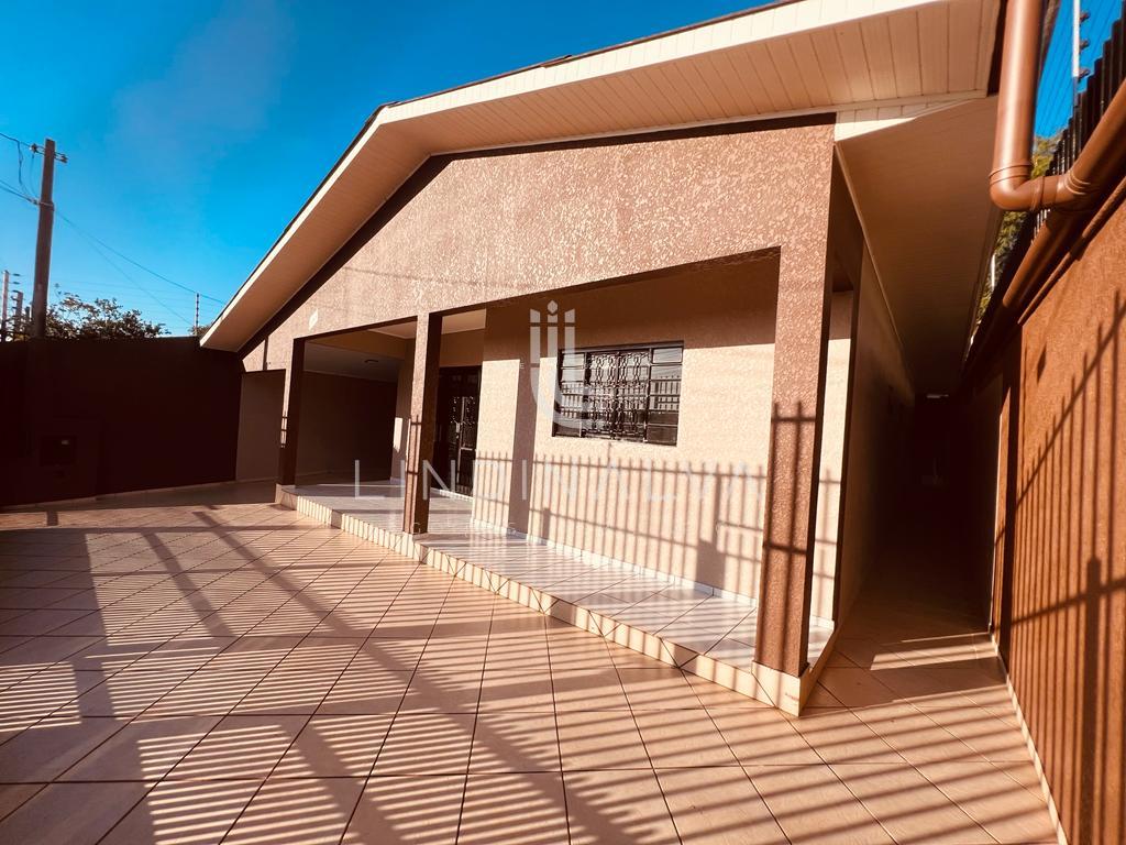 Casa com 3 dormitórios e edícula à venda no Jardim São Paulo
